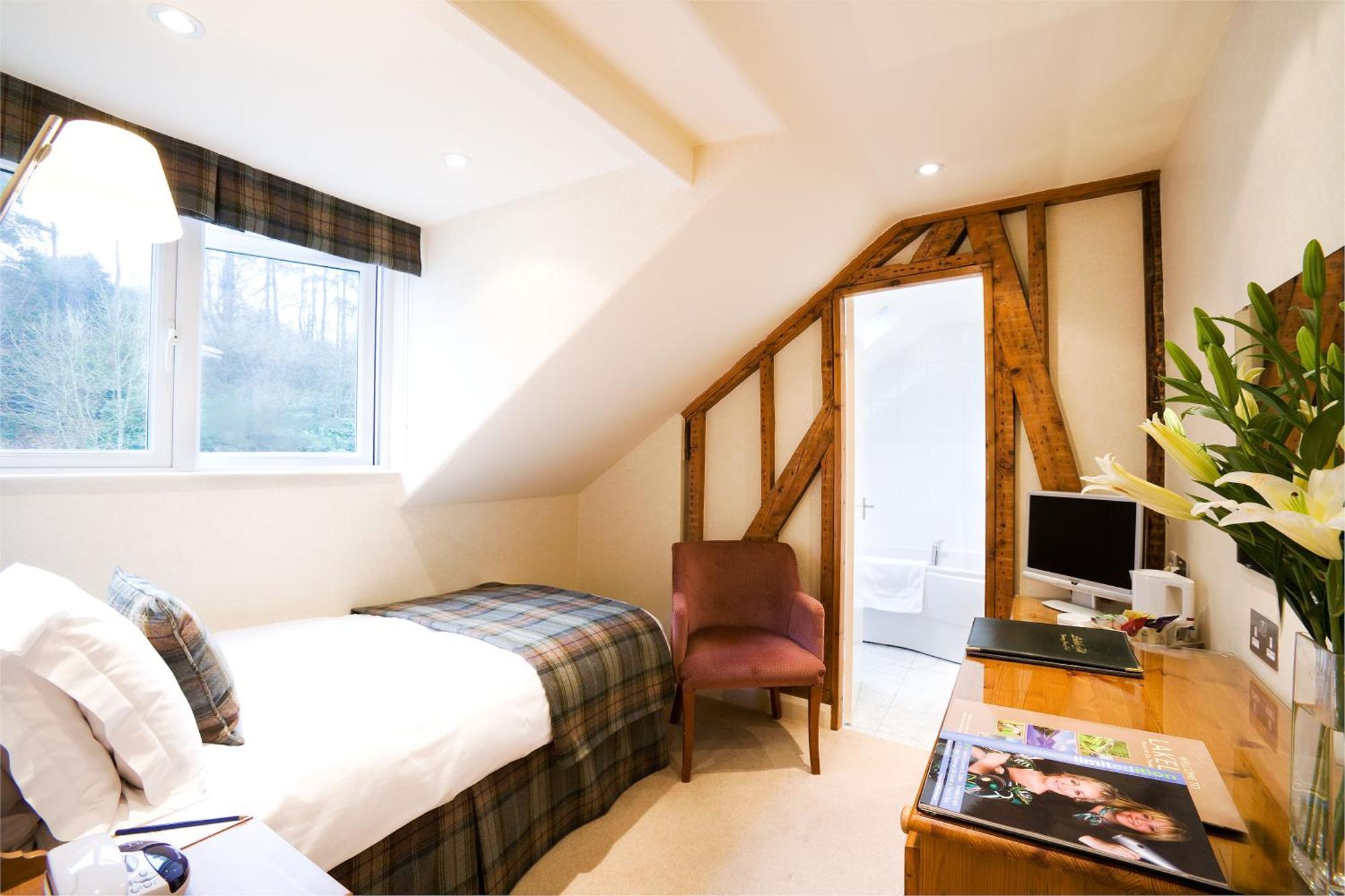 Single Room,1498882015:JPEG