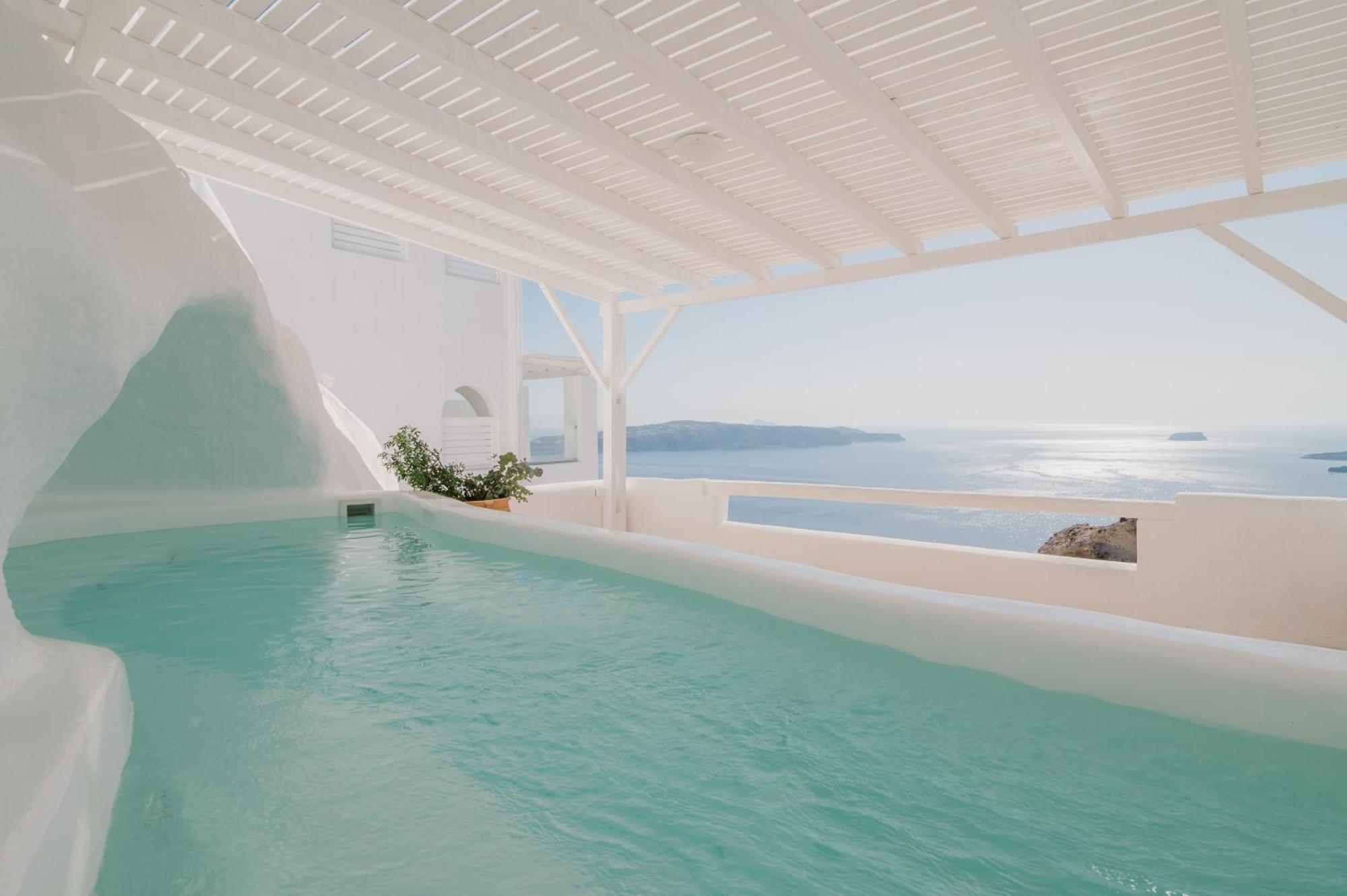Apeiron Cave Suite Hot Tub & Caldera View,1766301631:JPEG