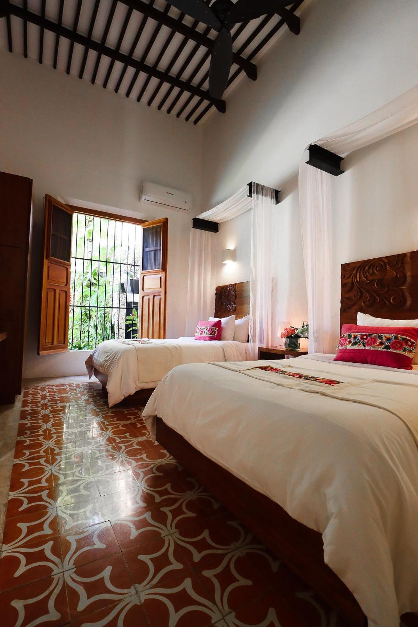 Deluxe Quadruple Room
