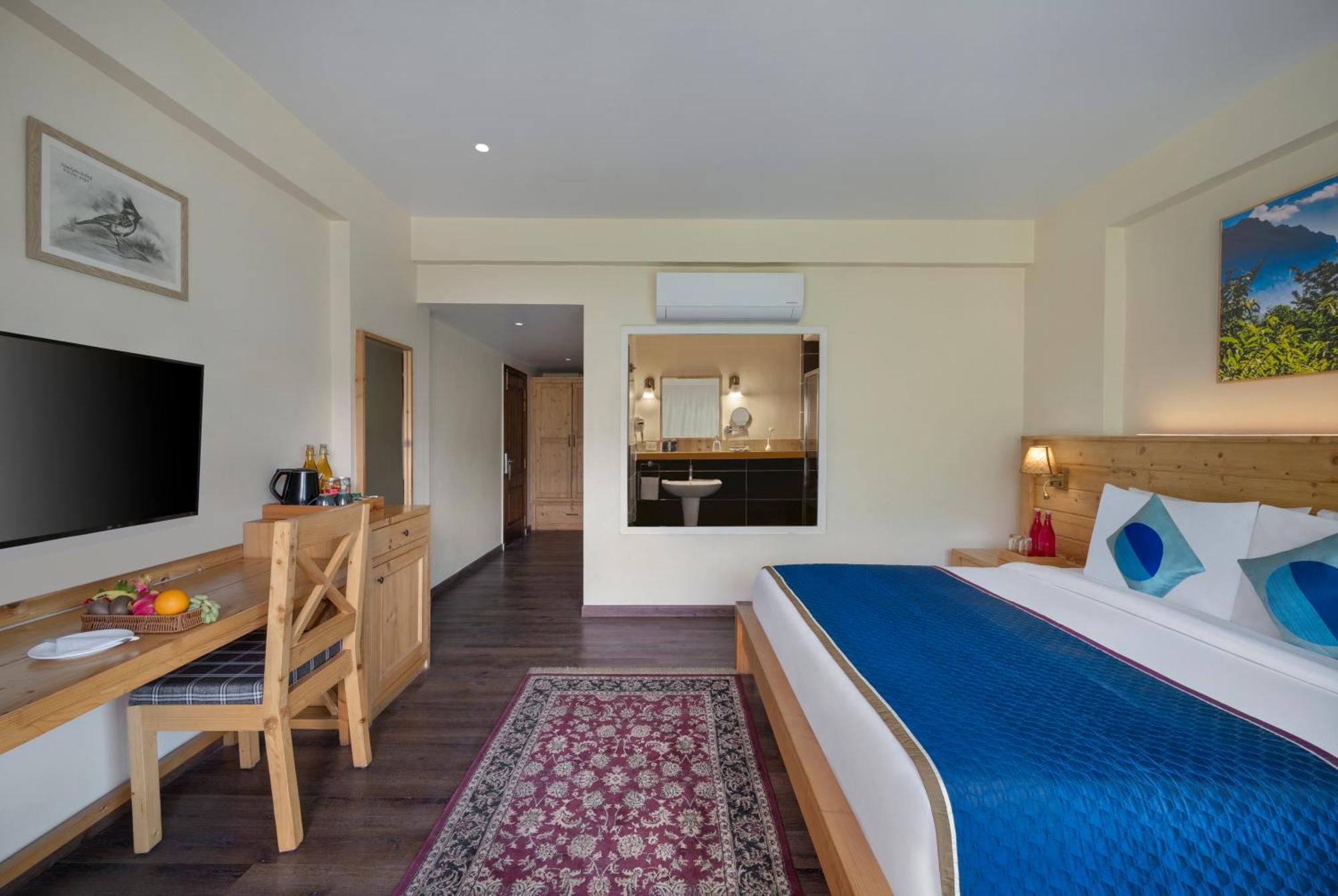 The Monal Suite With Private Balcony