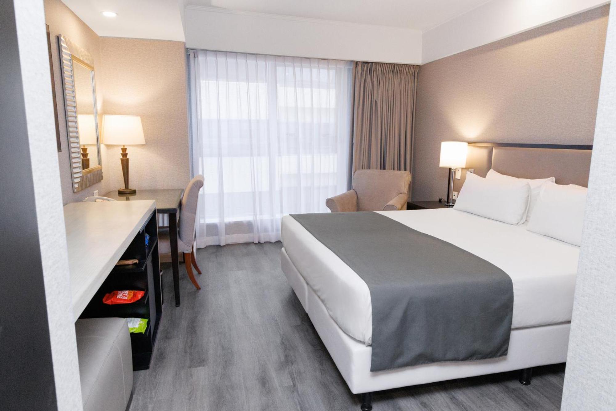 Quarto com Cama King-size
