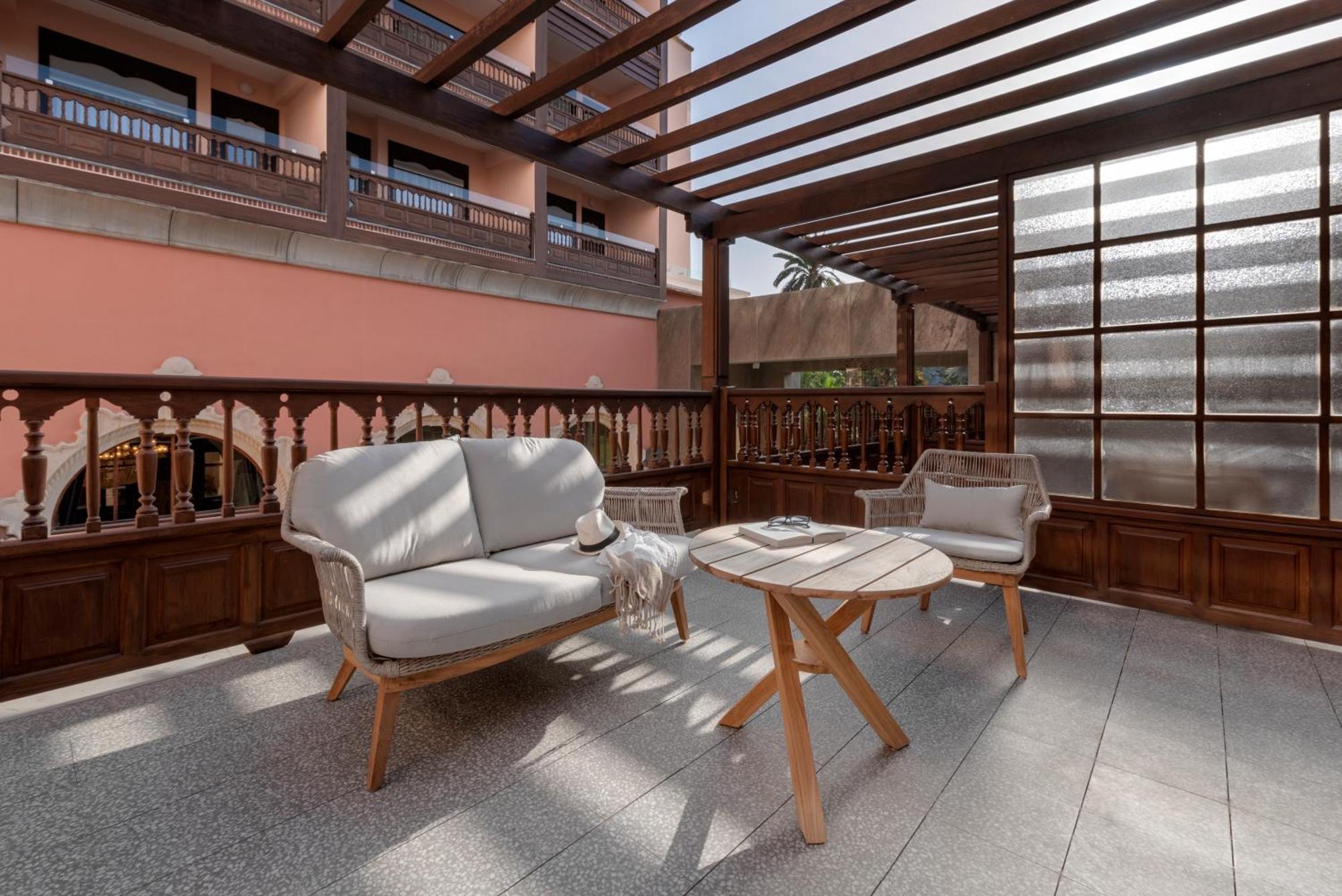 Habitación Familiar Deluxe (2 adultos + 1 niño)