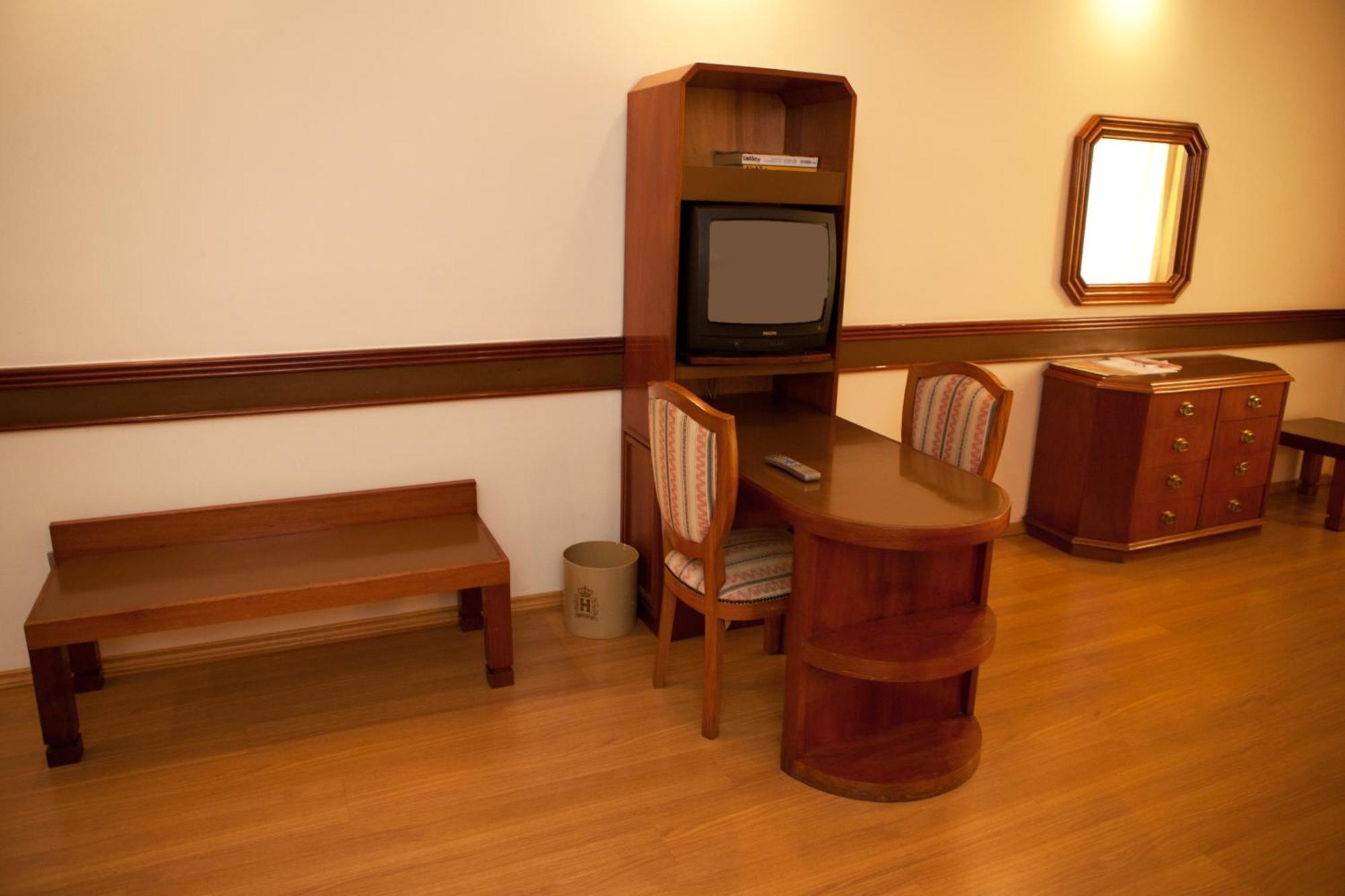 Luxury Twin Room