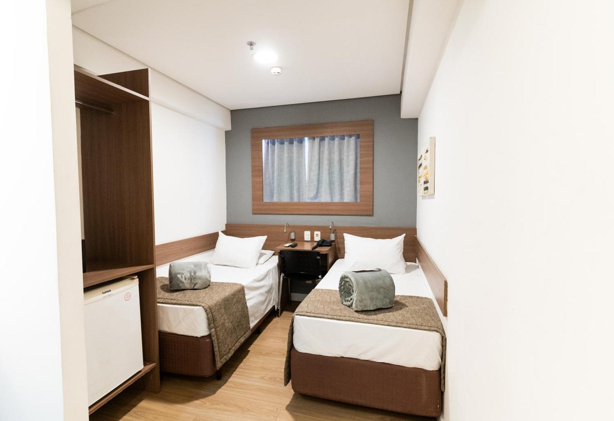 Quarto Duplo Standard