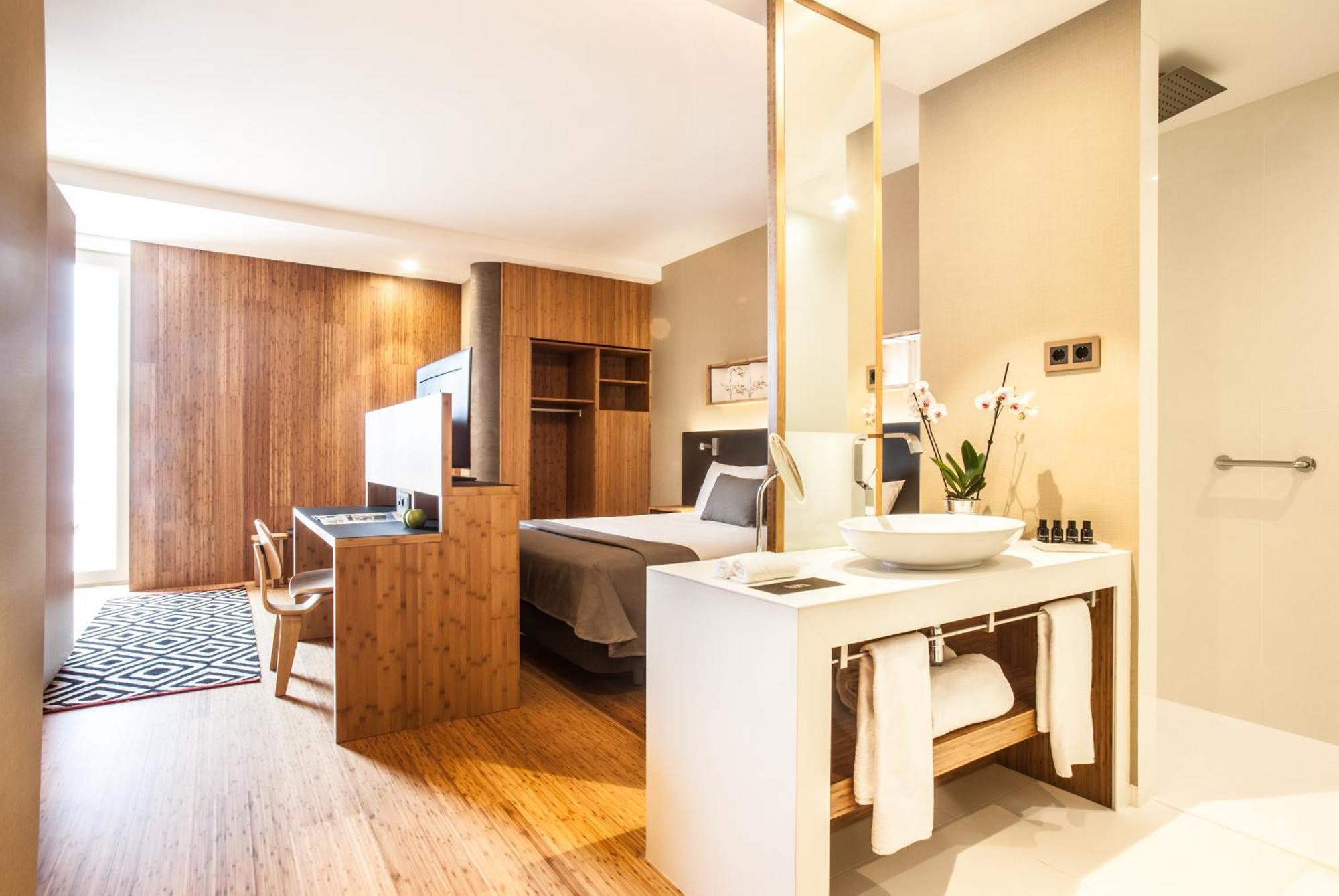 Deluxe Tweepersoonskamer met Balkon