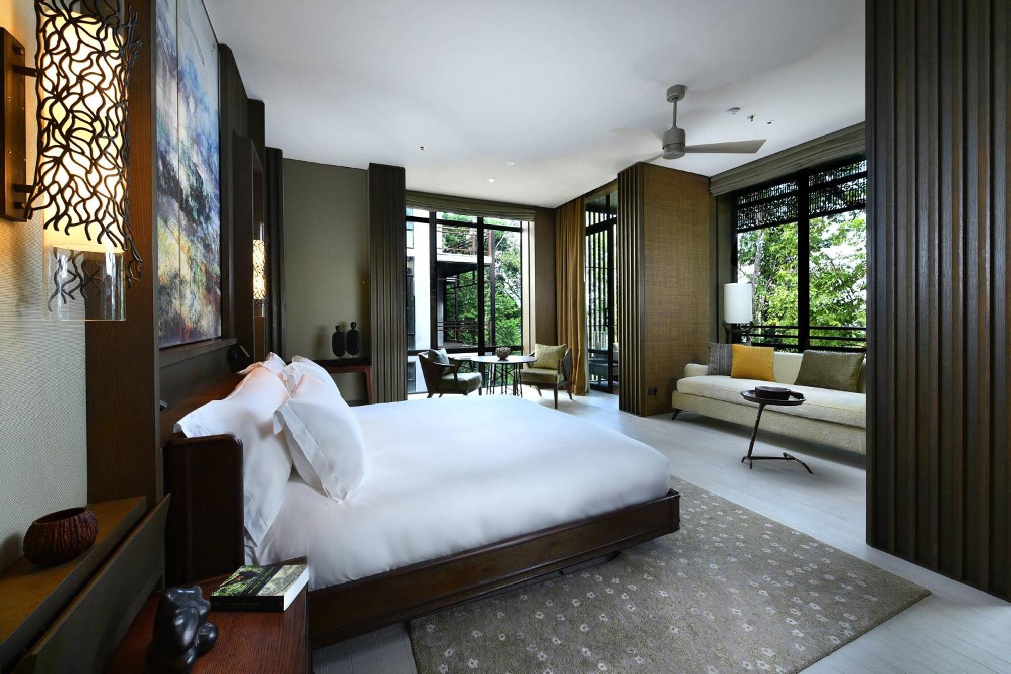Rainforest Deluxe King Room