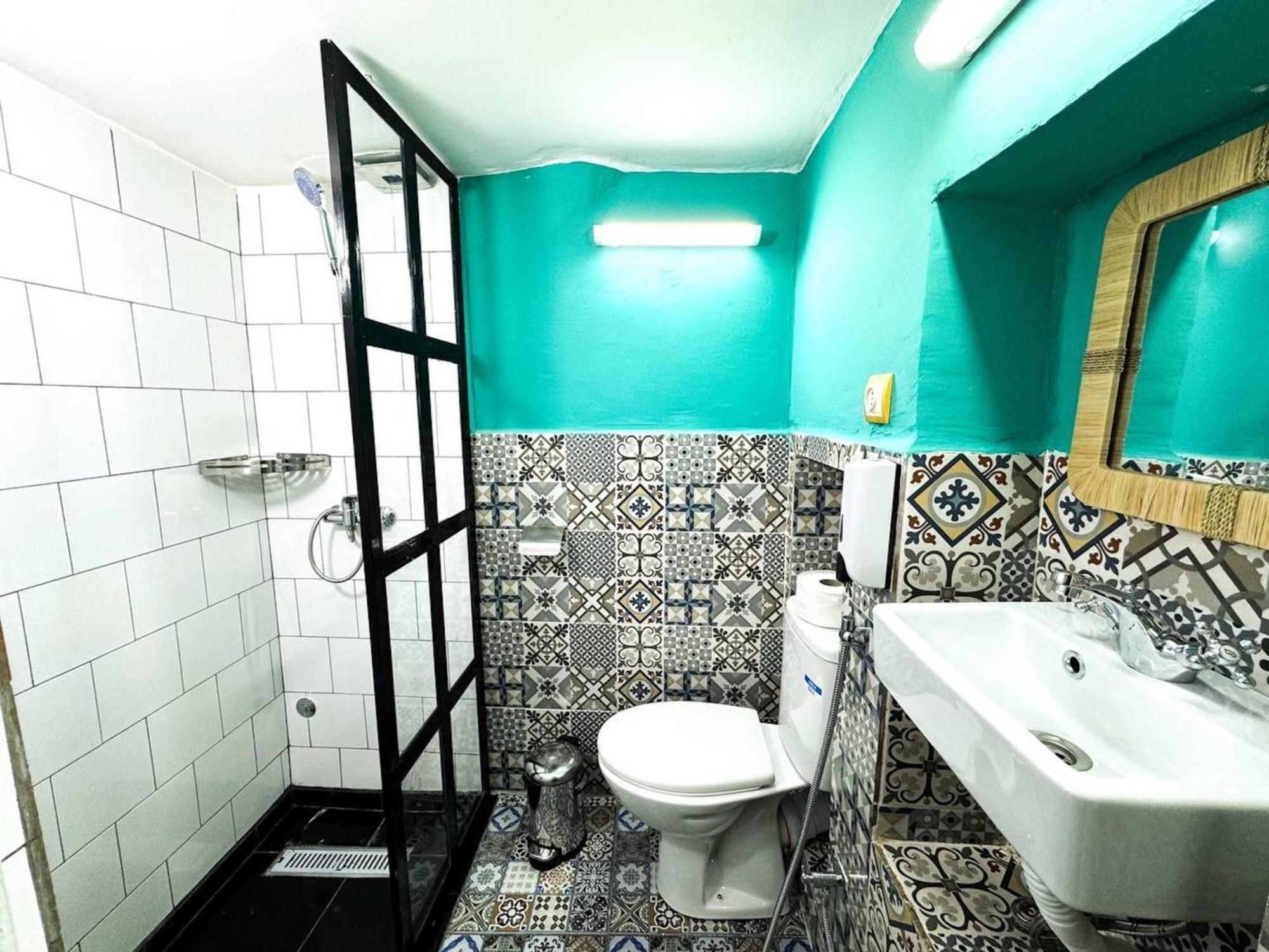 Standard Twin Room,1611078305:JPEG