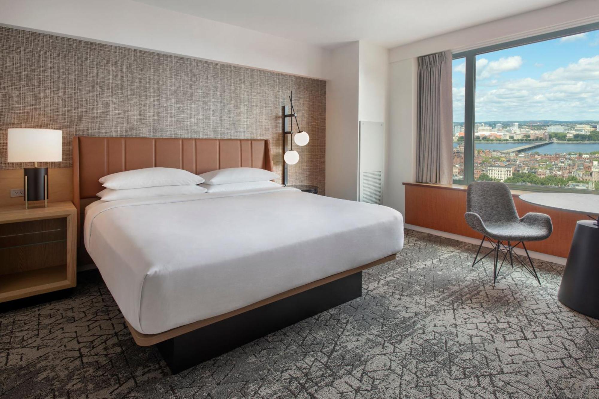 Chambre Lit King-Size - Vue sur Rivière