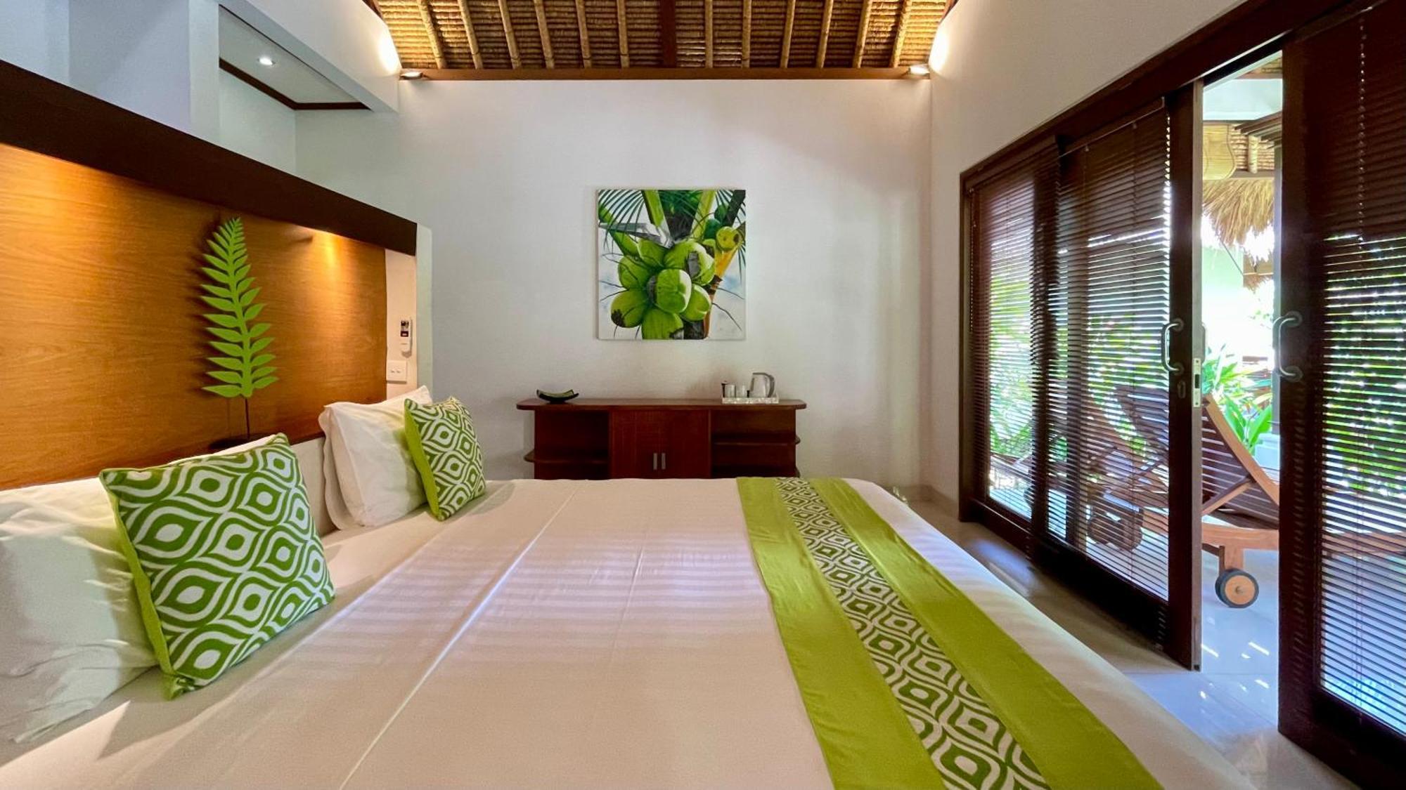 Garden Bungalow