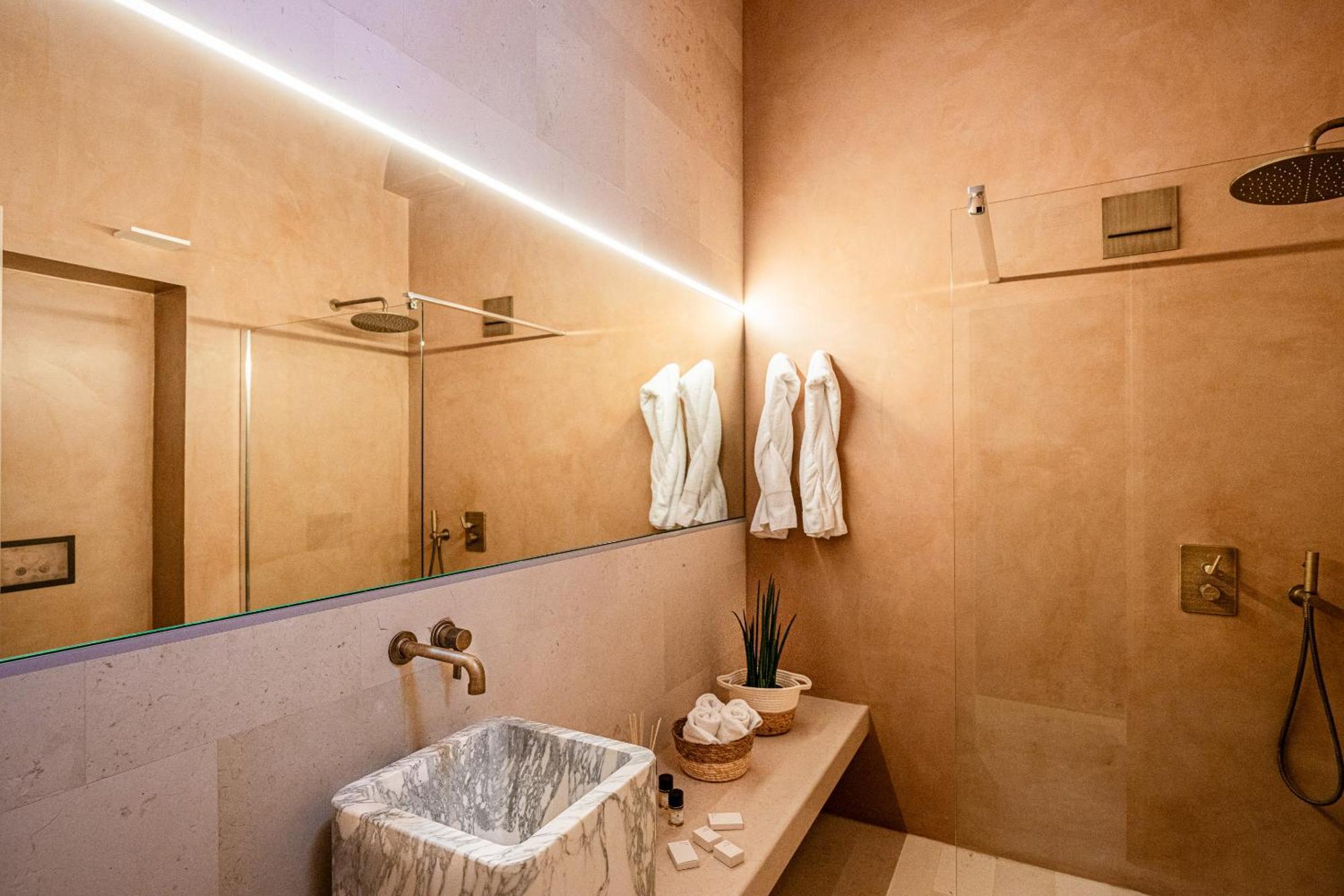 Deluxe Junior Suite