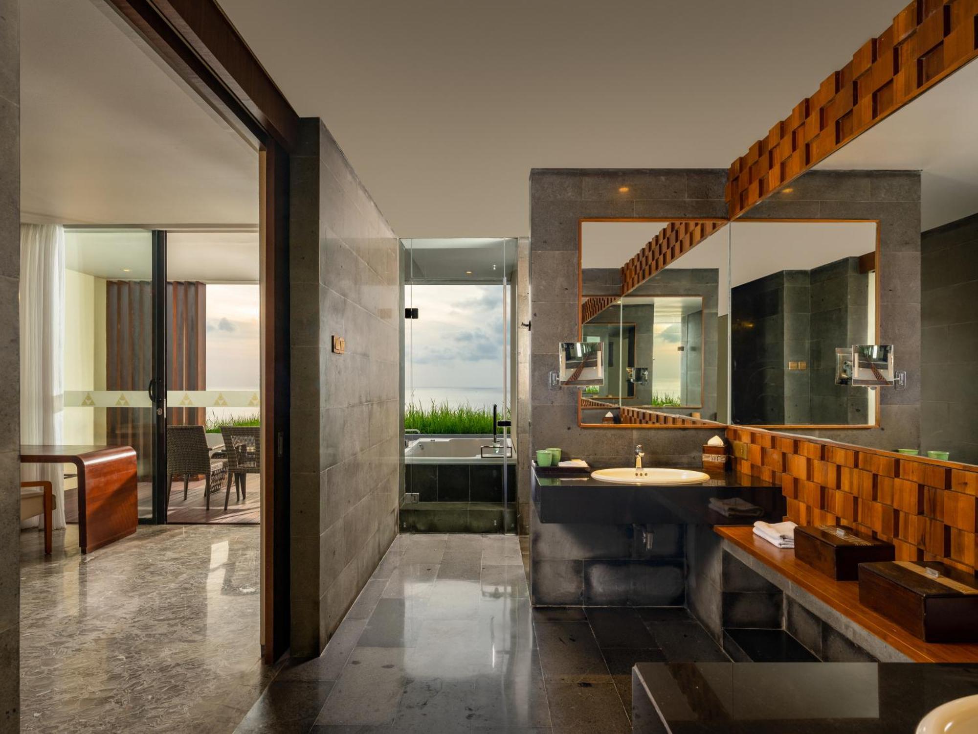 Suite mit Kingsize-Bett mit Meerblick