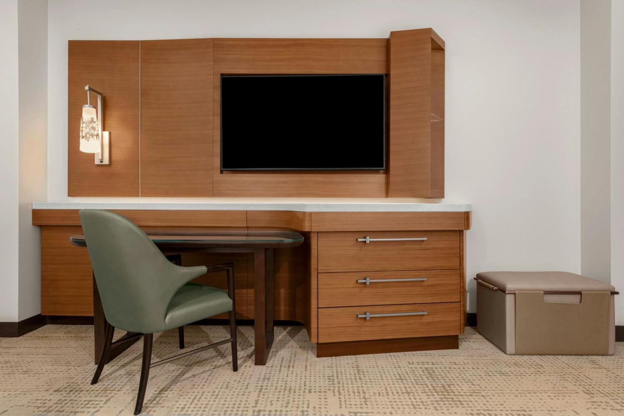 Quarto Deluxe Queen com Vista para a Cidade