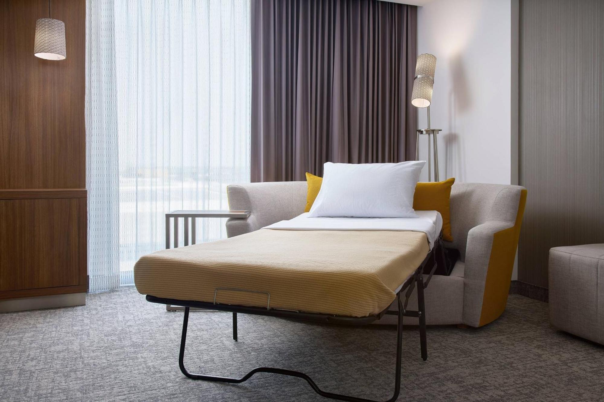 Standard Guest room 1 King Non Smoking City view
