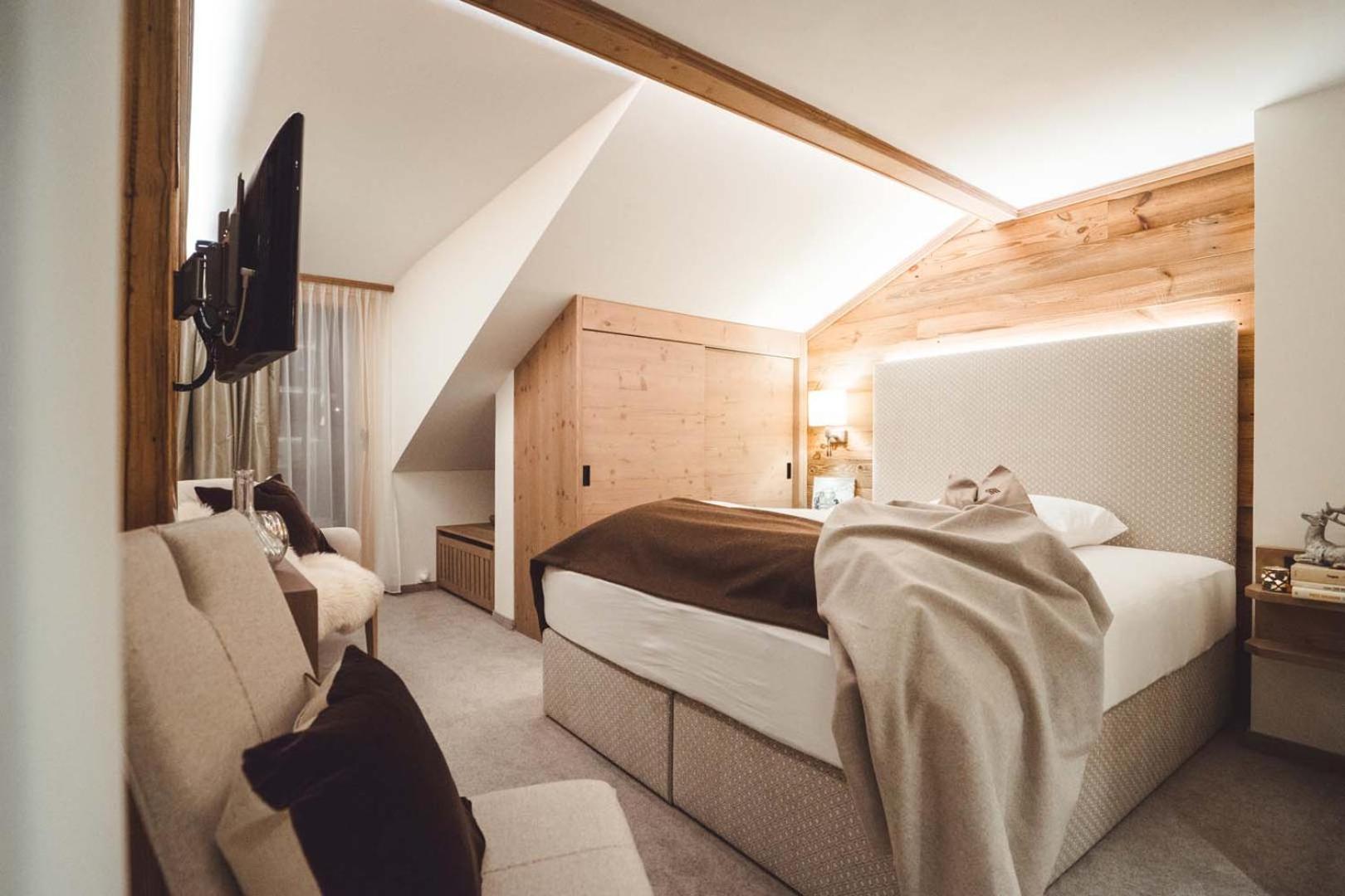 Single Room Balcony