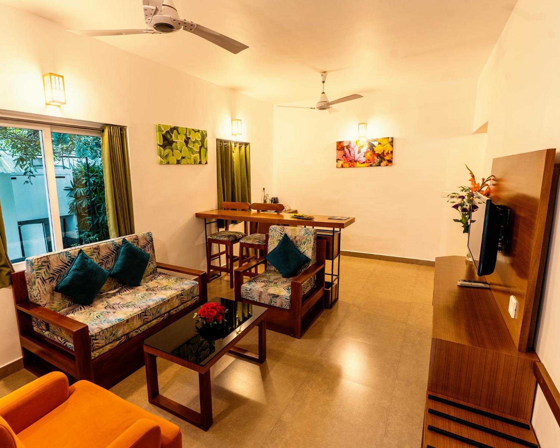 Family Room Garden View