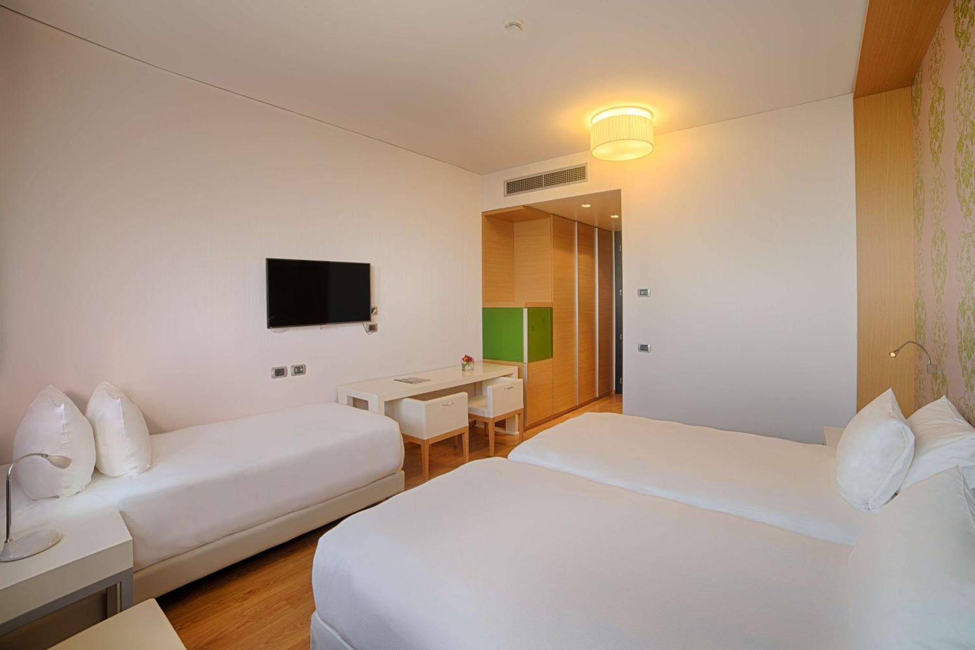 Standard Triple Room,1666028445:JPEG