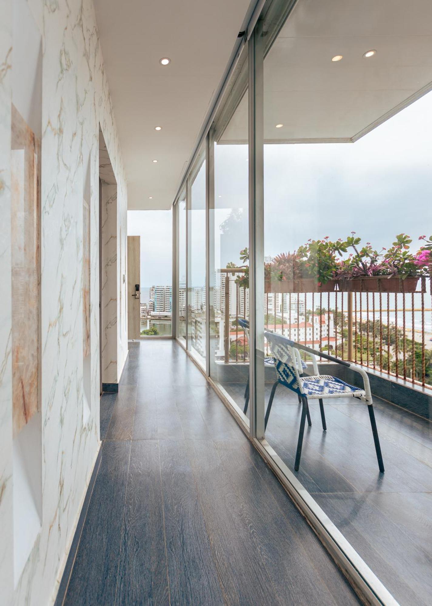 Suite City View