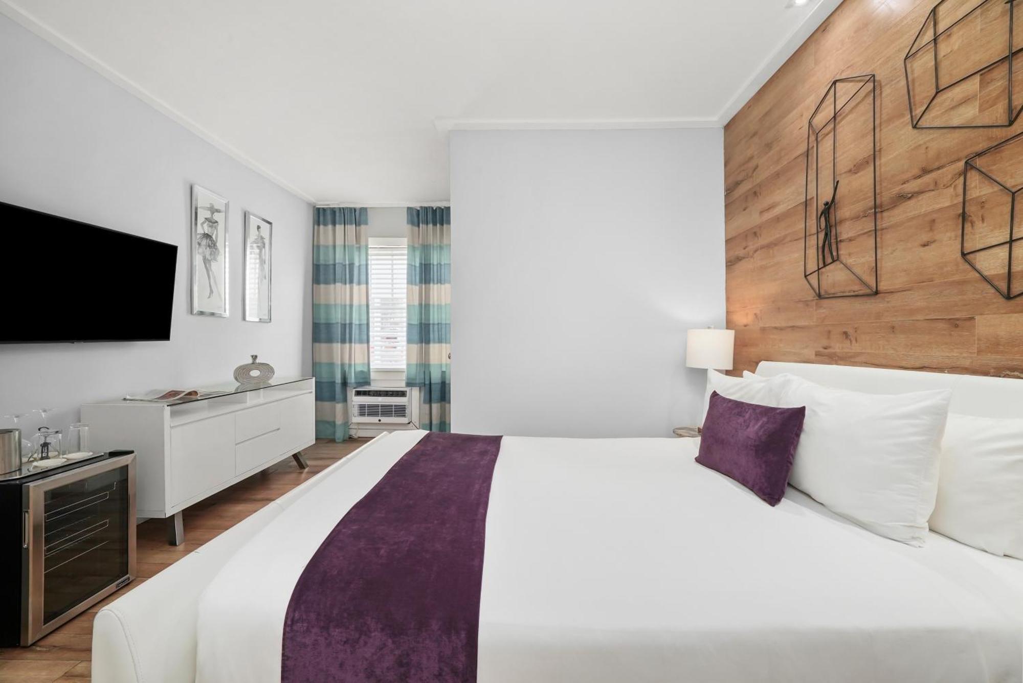 Quarto Standard com Cama Queen-size