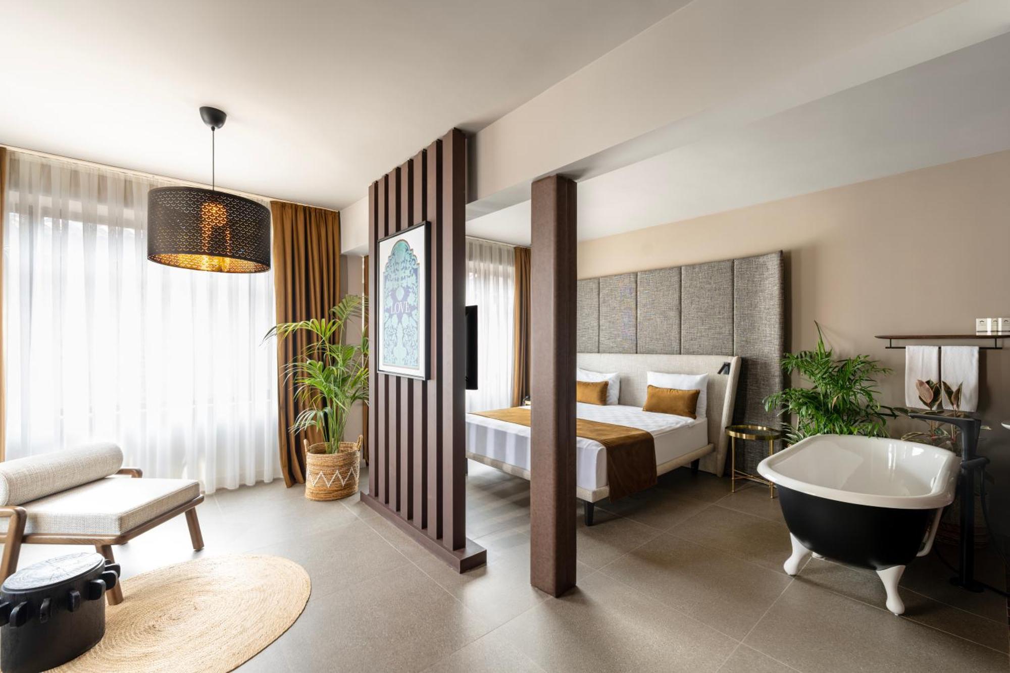 Superior Suite