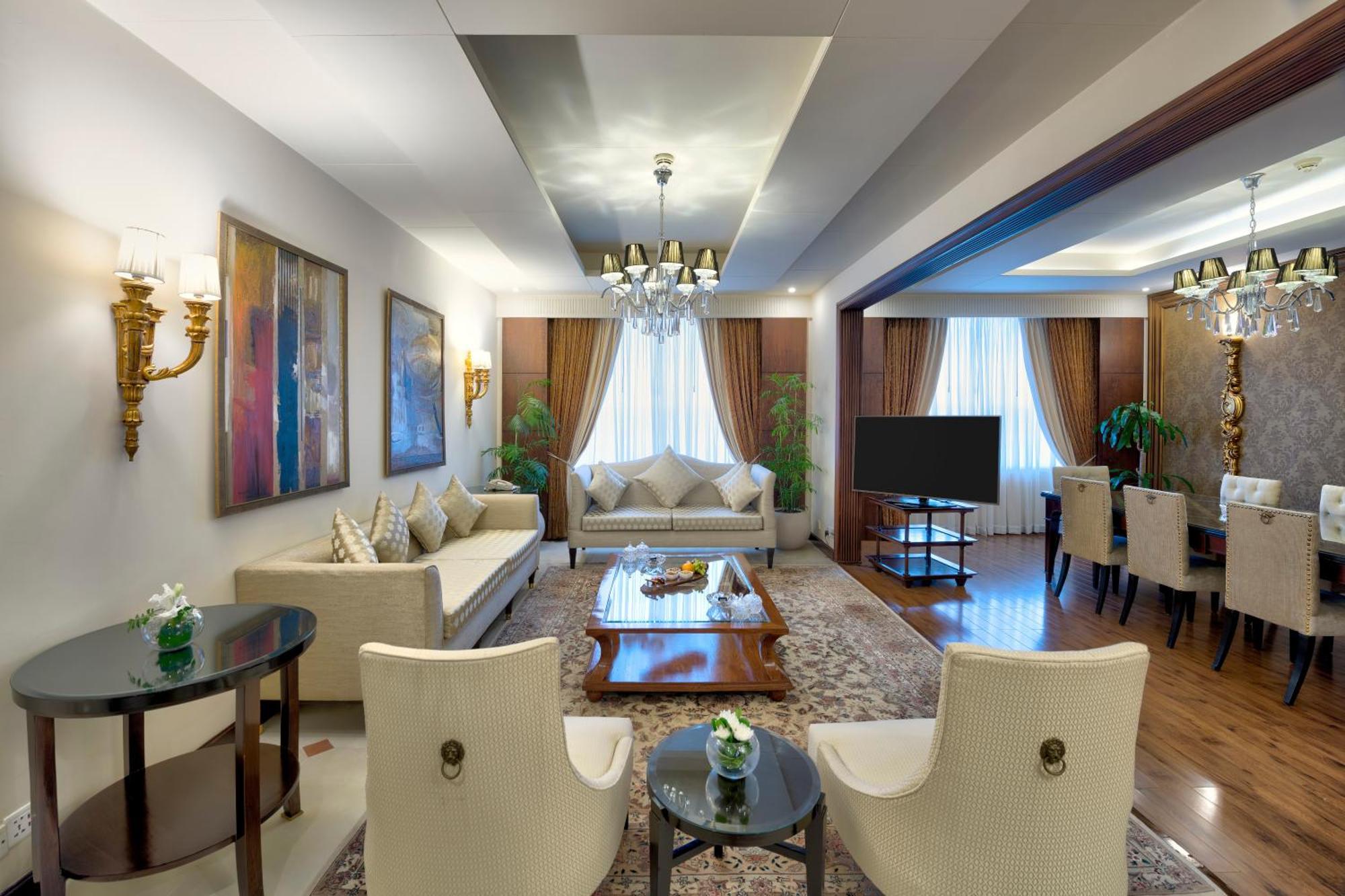 Presidential King Suite