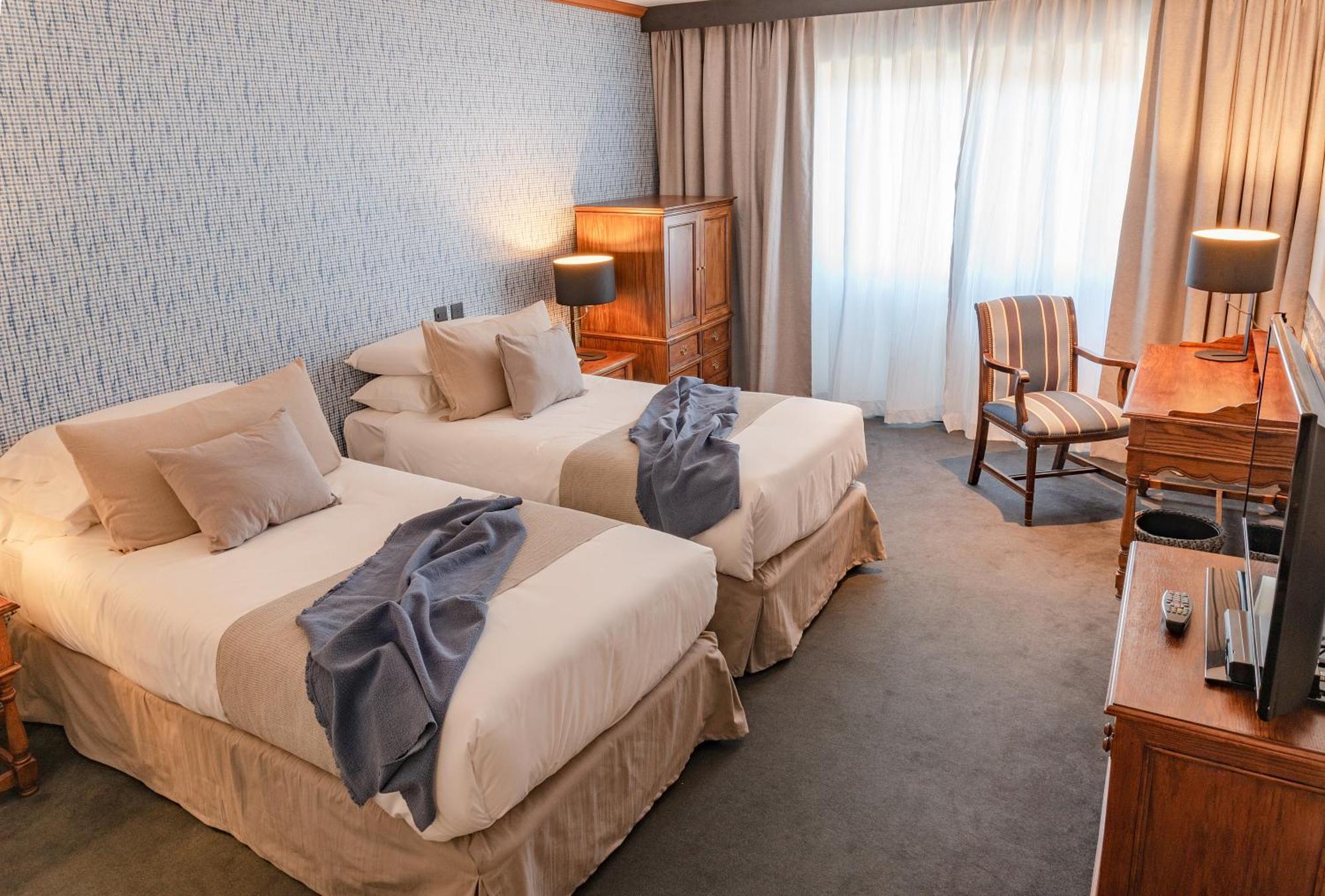 Double Room Mountain View