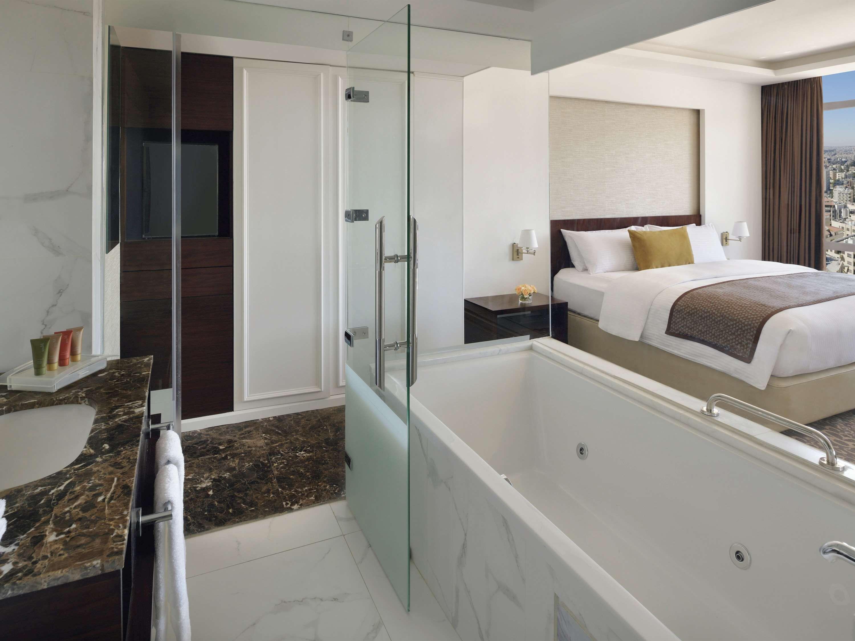 Suite Presidencial con cama extragrande