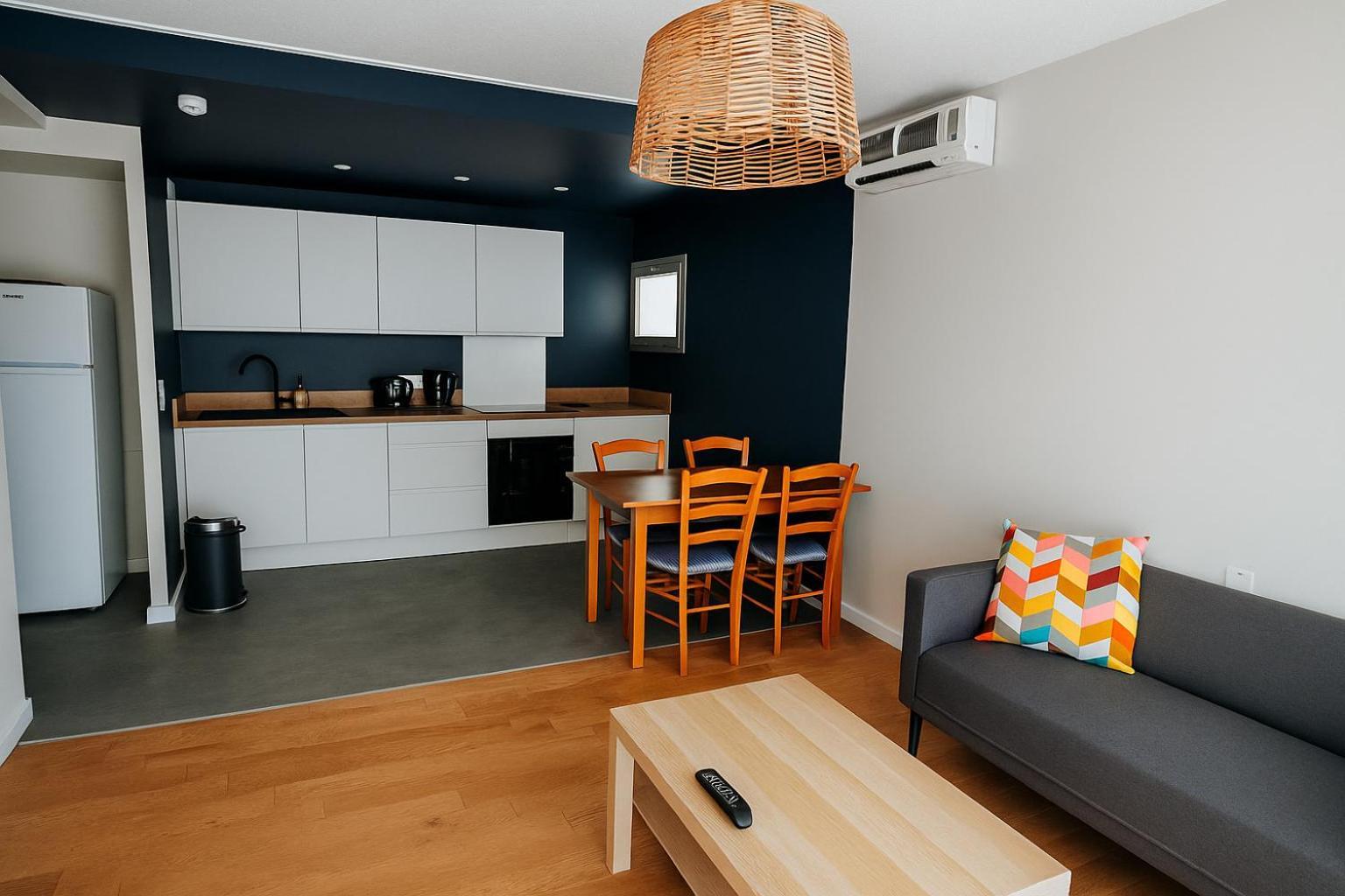 Two-Bedroom Suite,1722896552:JPEG