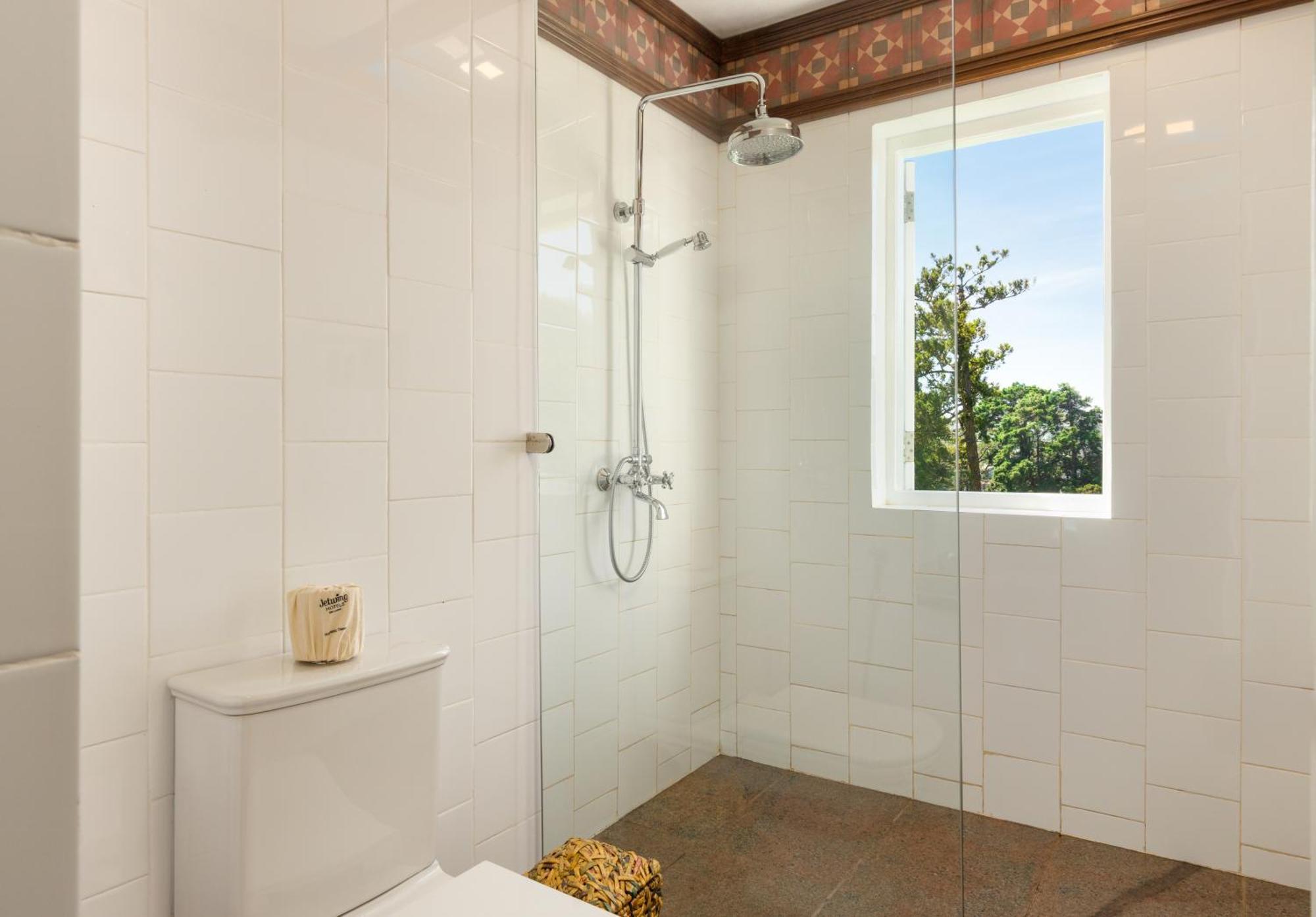 Superior Double Room,1722922200:JPEG