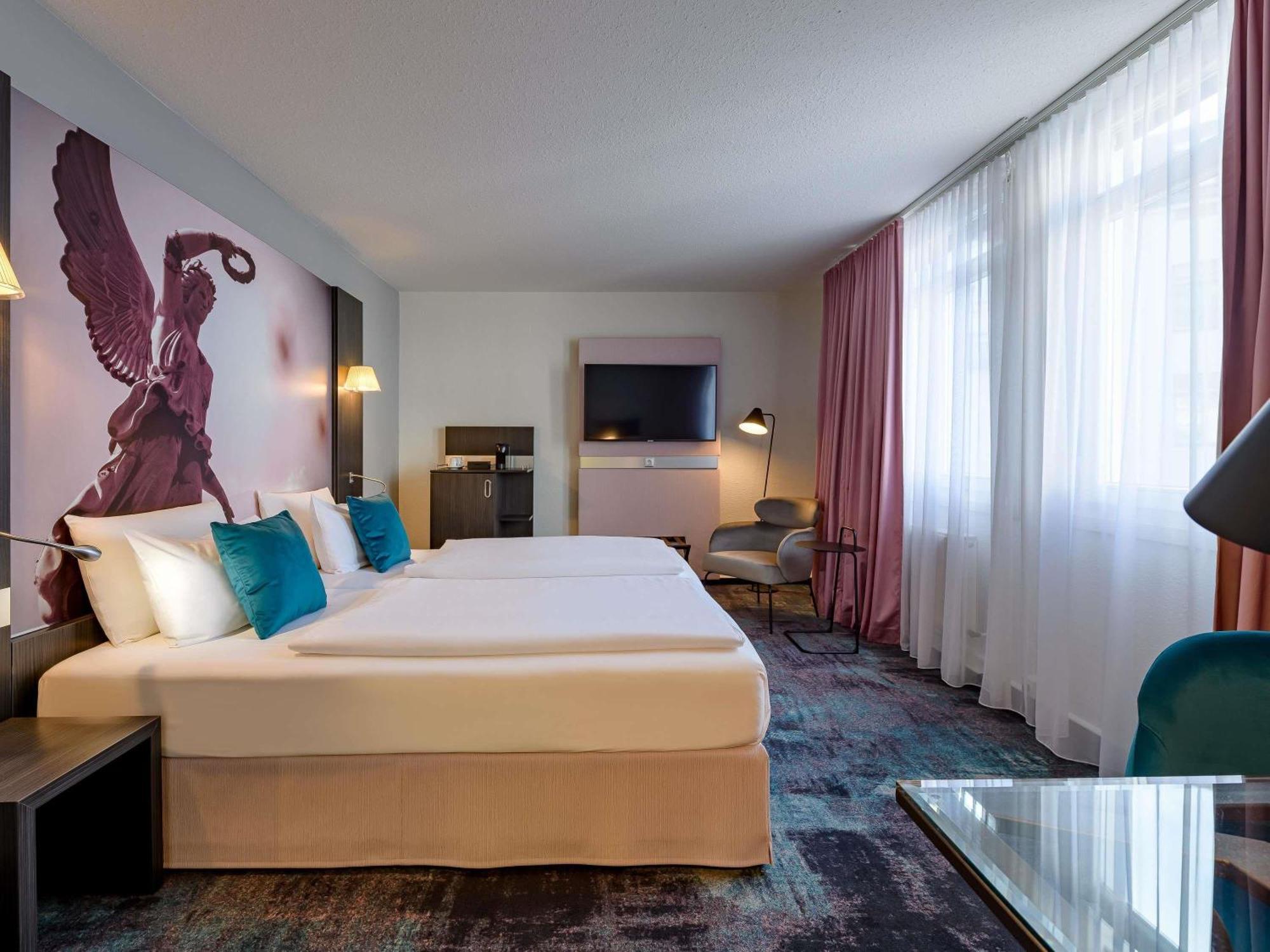 Privilege Twin Room,1729995766:JPEG