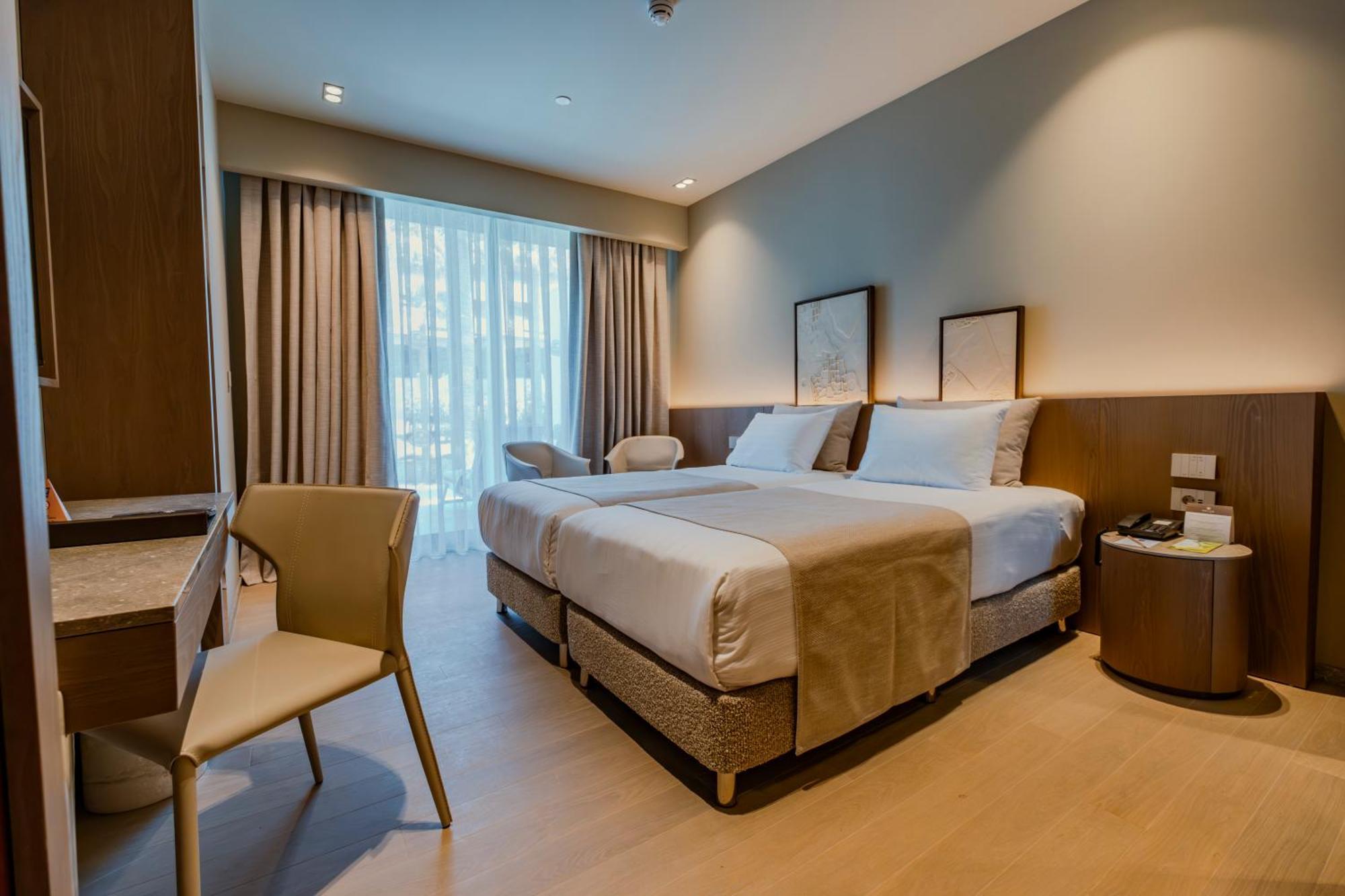Double Room with Pool View