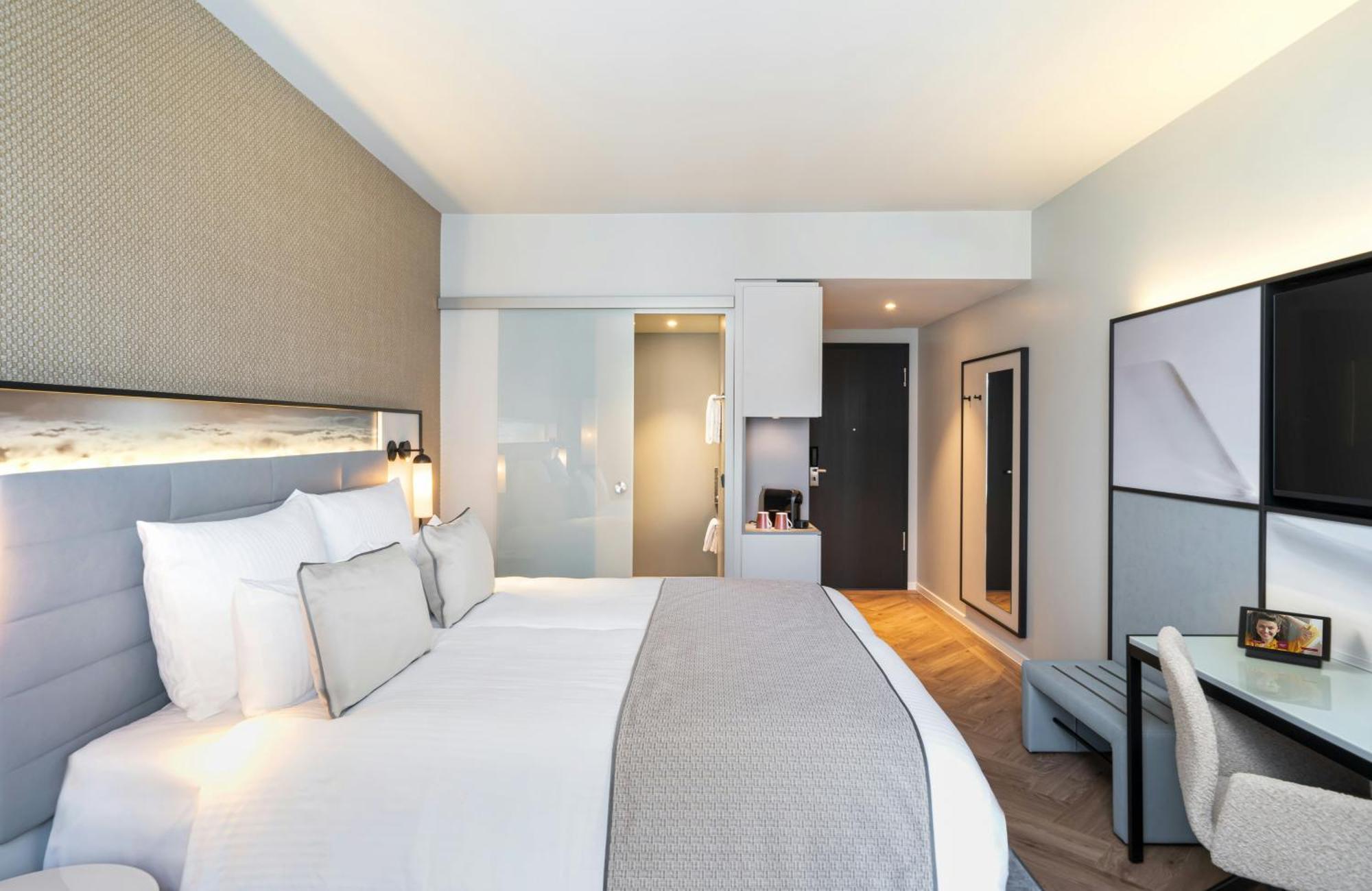 Superior Triple Room - Park Sleep & Fly 7 days