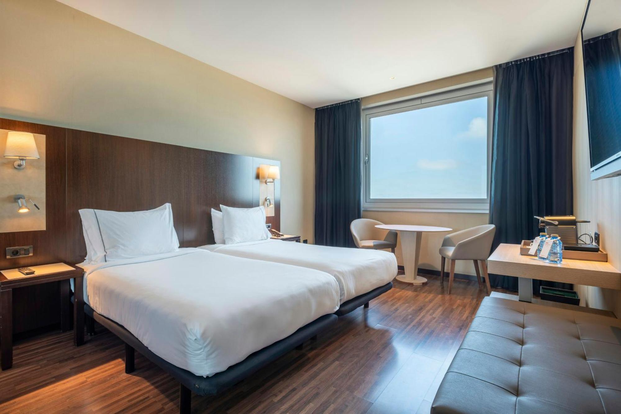 Deluxe Tweepersoonskamer met 1 of 2 Bedden en Uitzicht op Zee