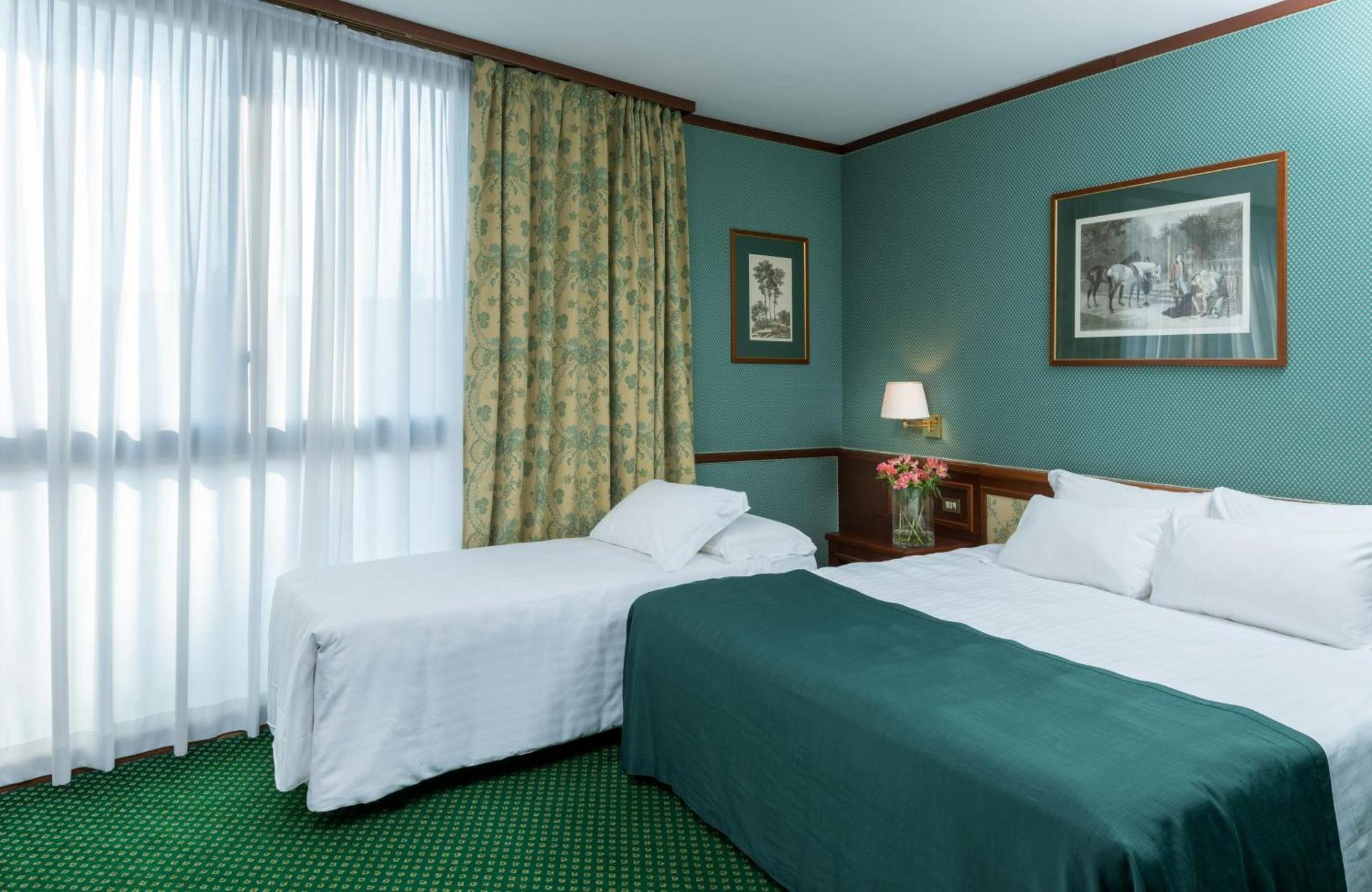 Quarto Triplo Superior Plus