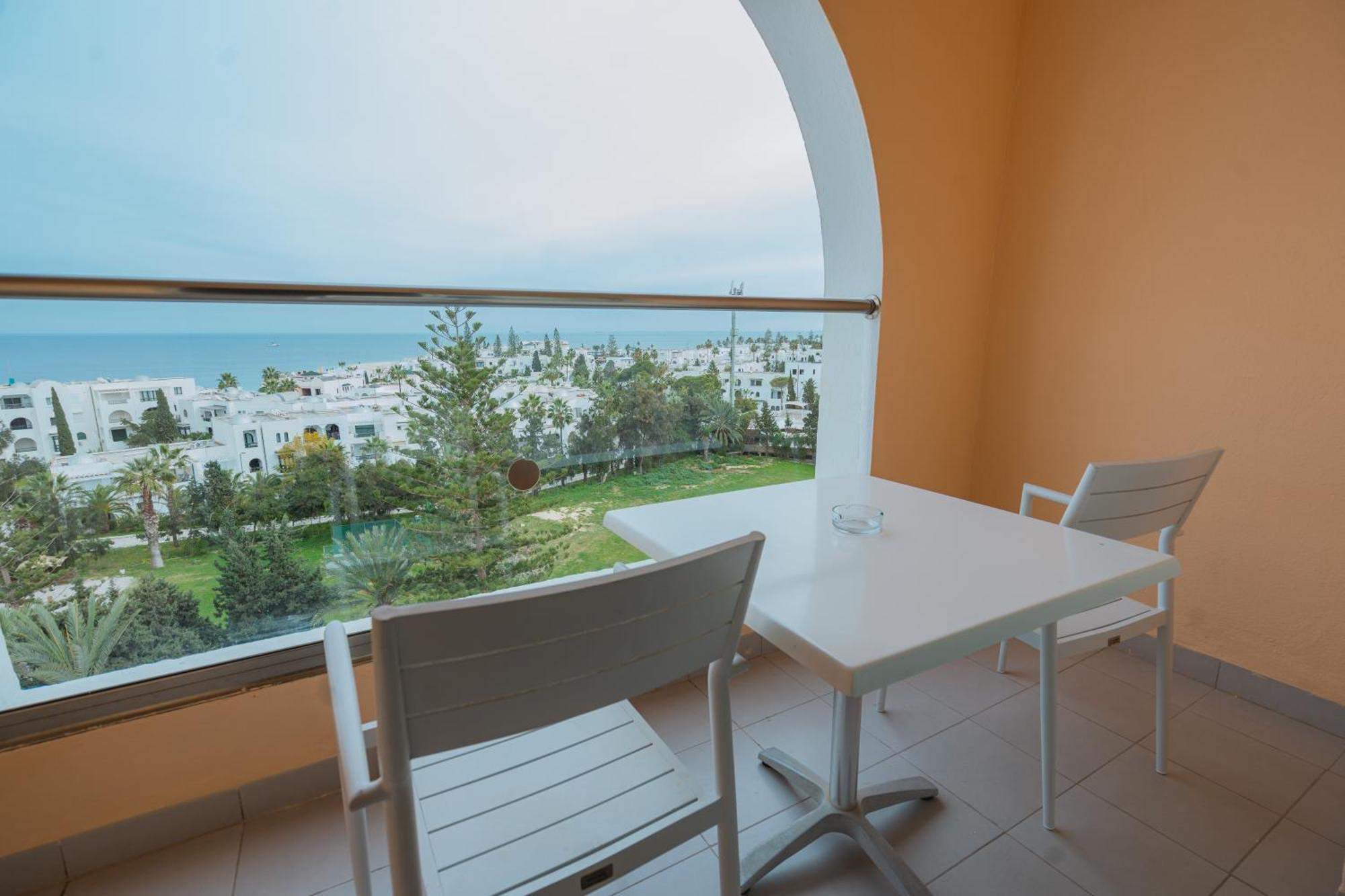 Double Room Garden View