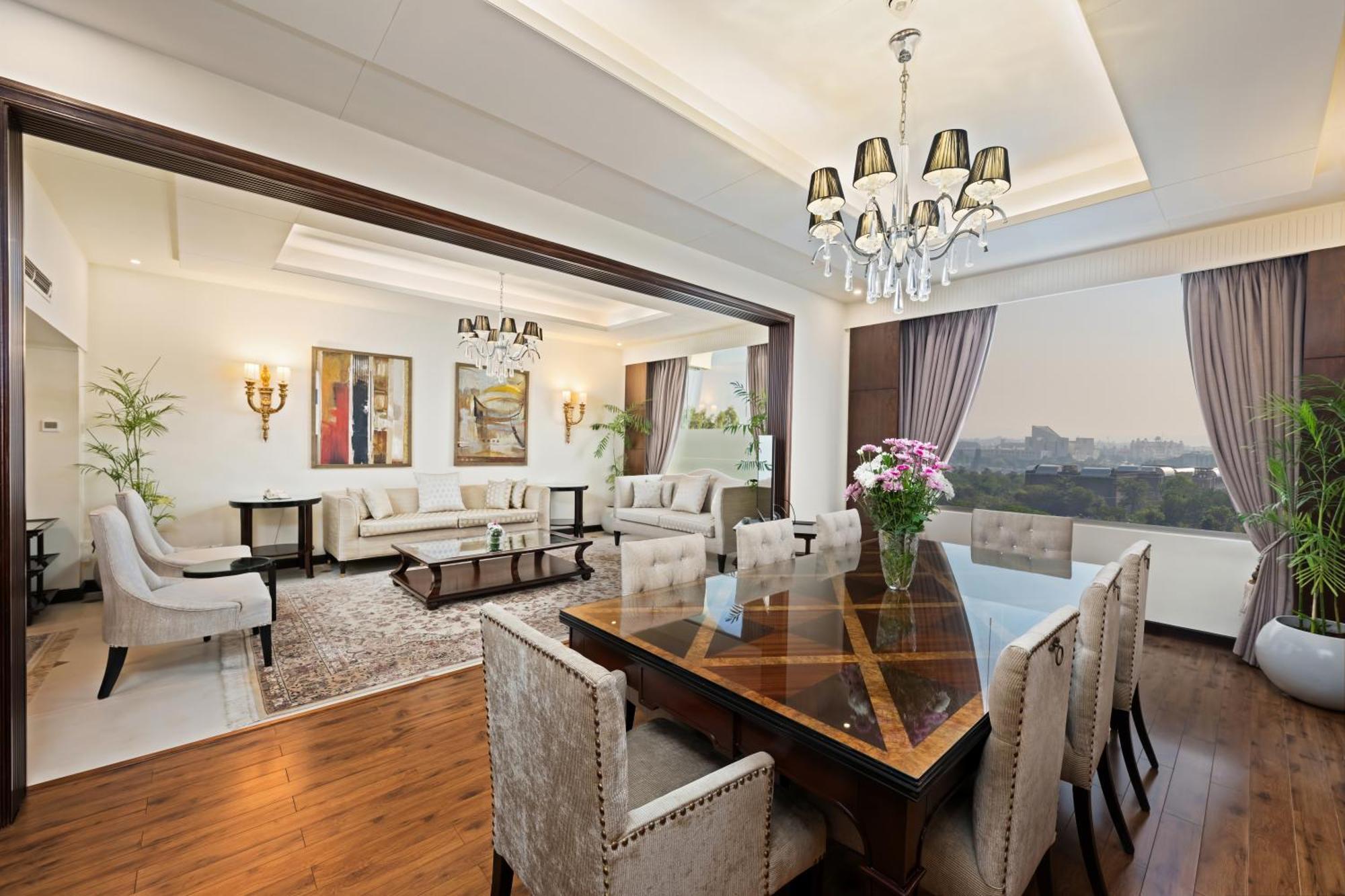 Presidential King Suite