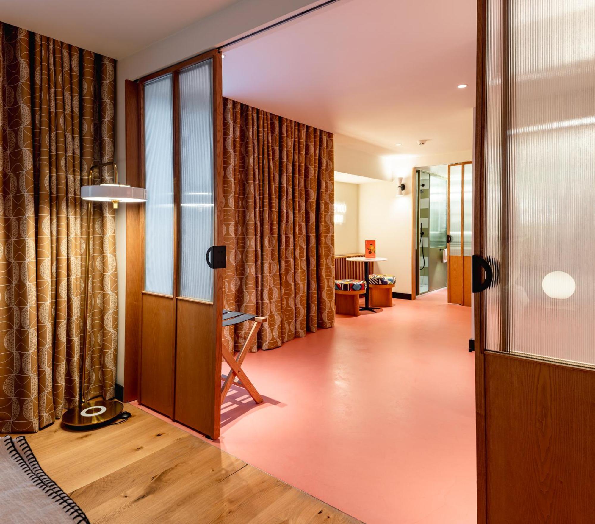Junior Suite with Garden View