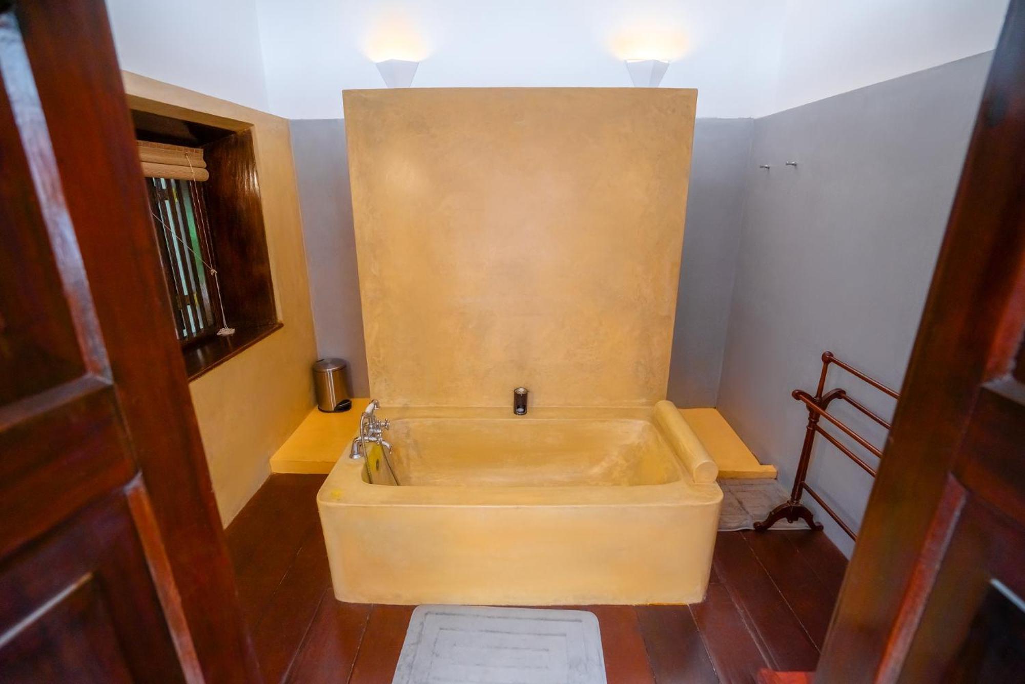 Cornelian Garden View Room