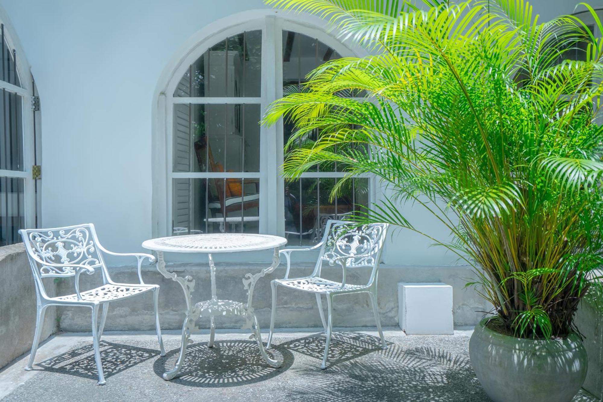 Black Raja Room Garden View