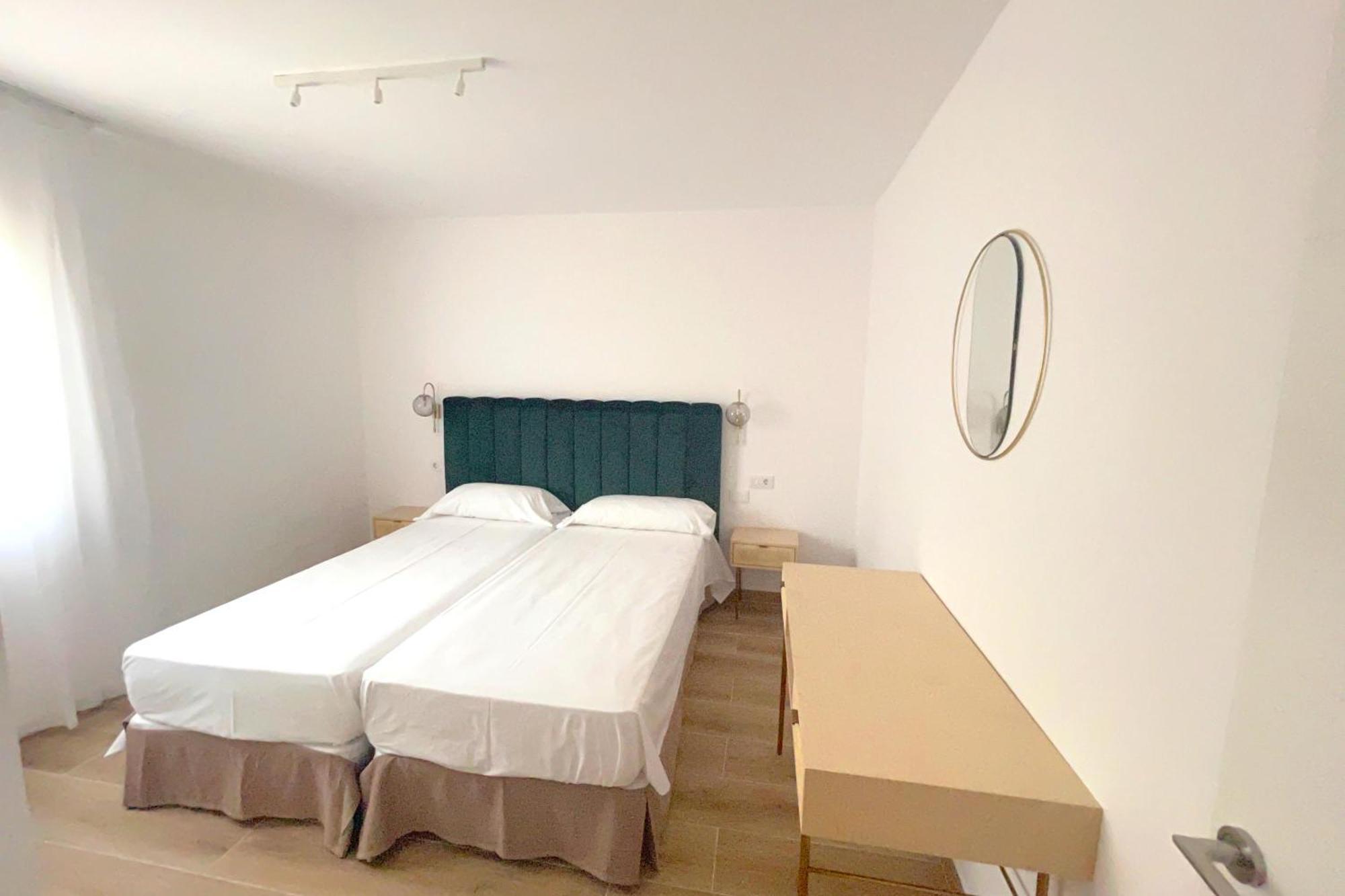 Apartamento con 1 dormitorio - Anexo