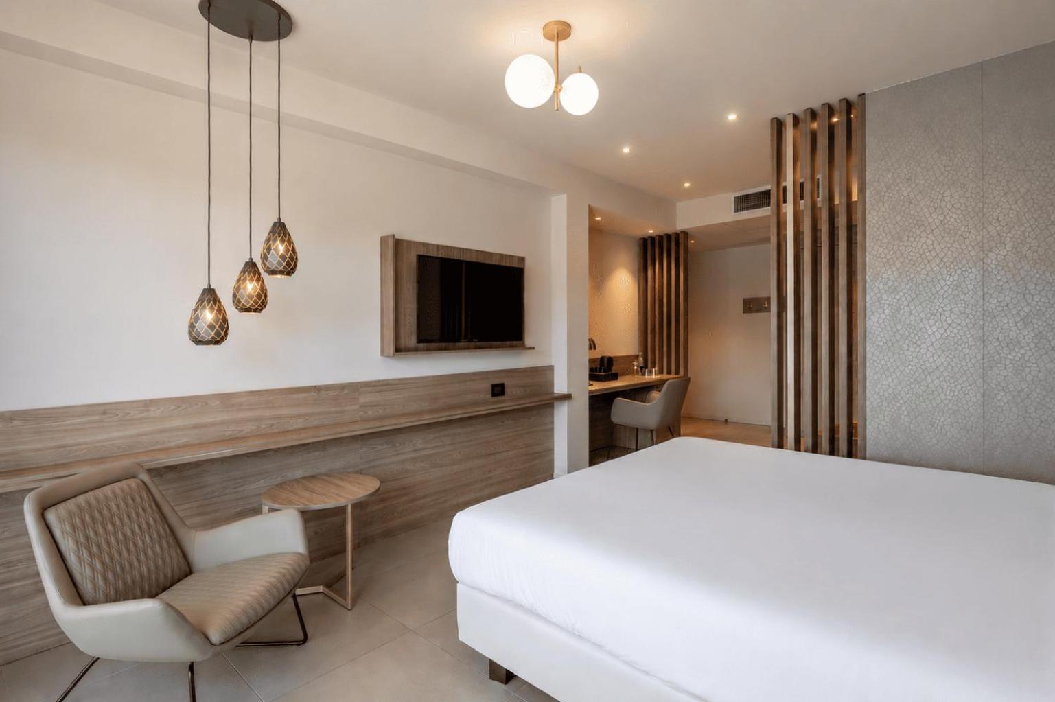 Junior Suite Lake View