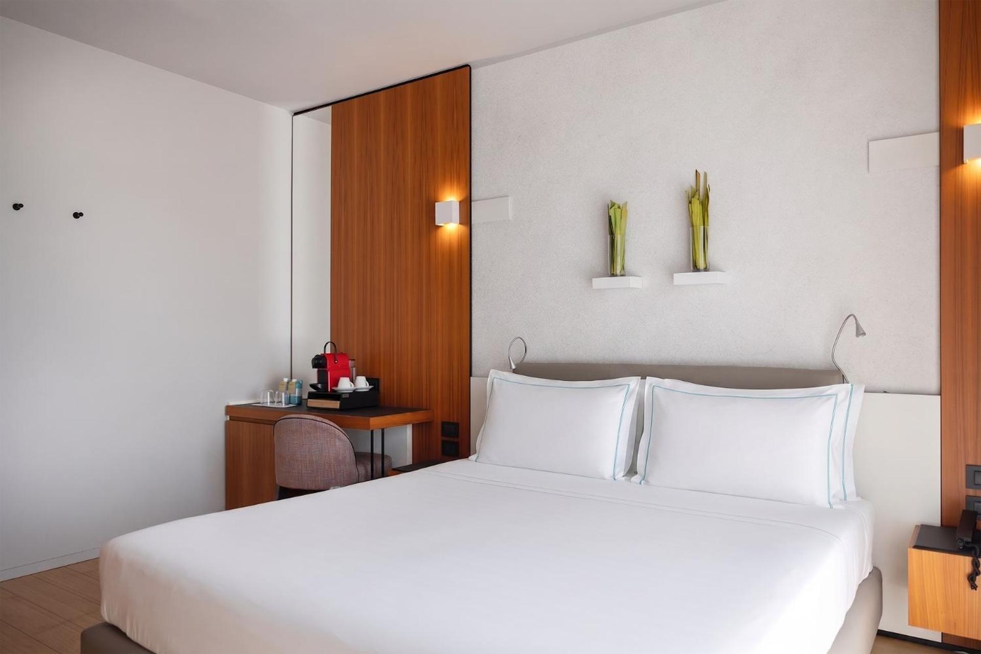 Deluxe Double or Twin Room Balcony Spa Access