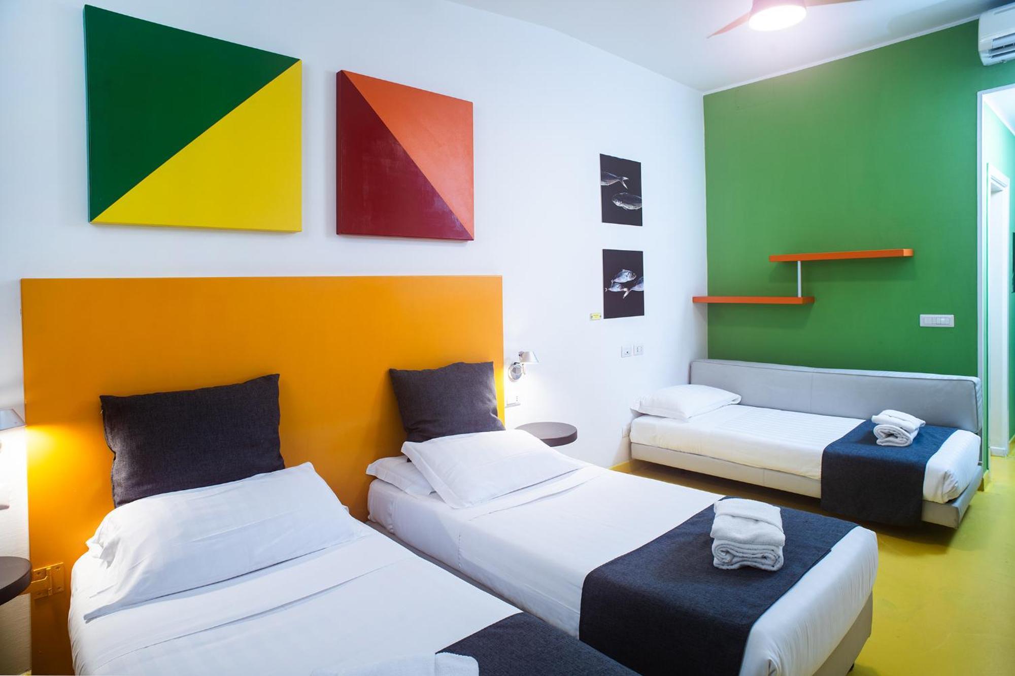 Triple Room