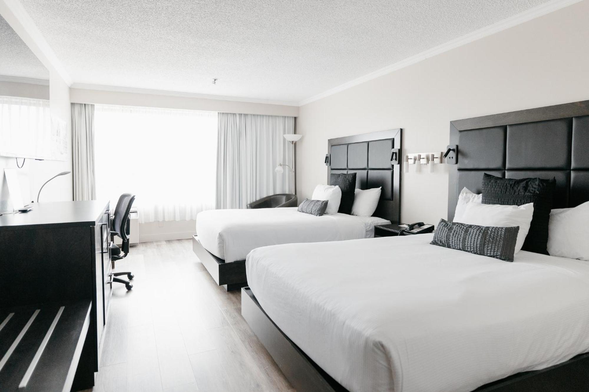 Chambre avec 2 Grands Lits Queen-Size