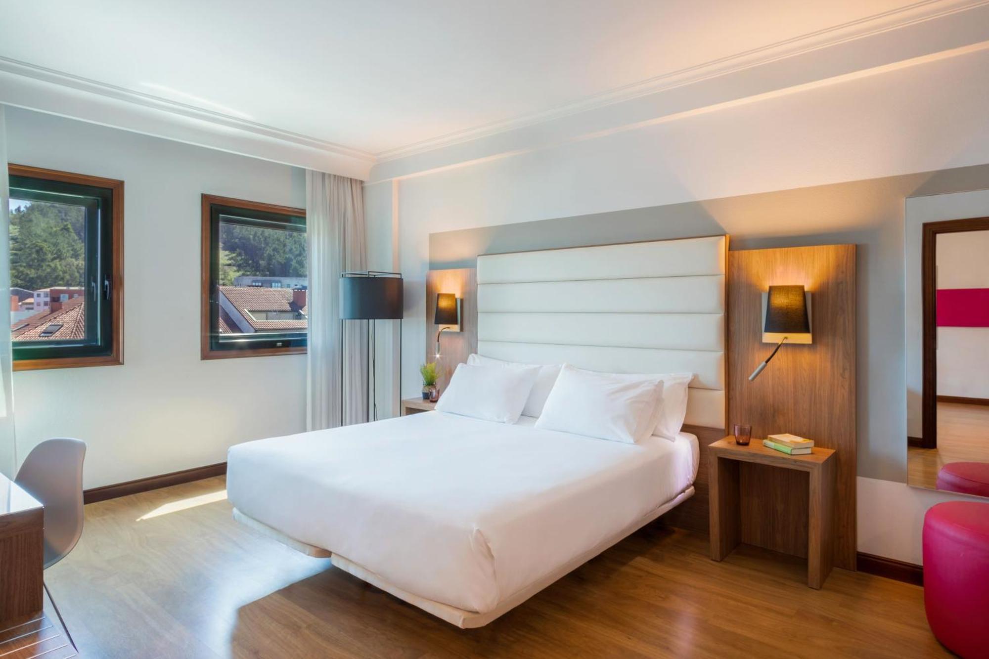 Suite Júnior (2 Adultos + 2 Crianças)
