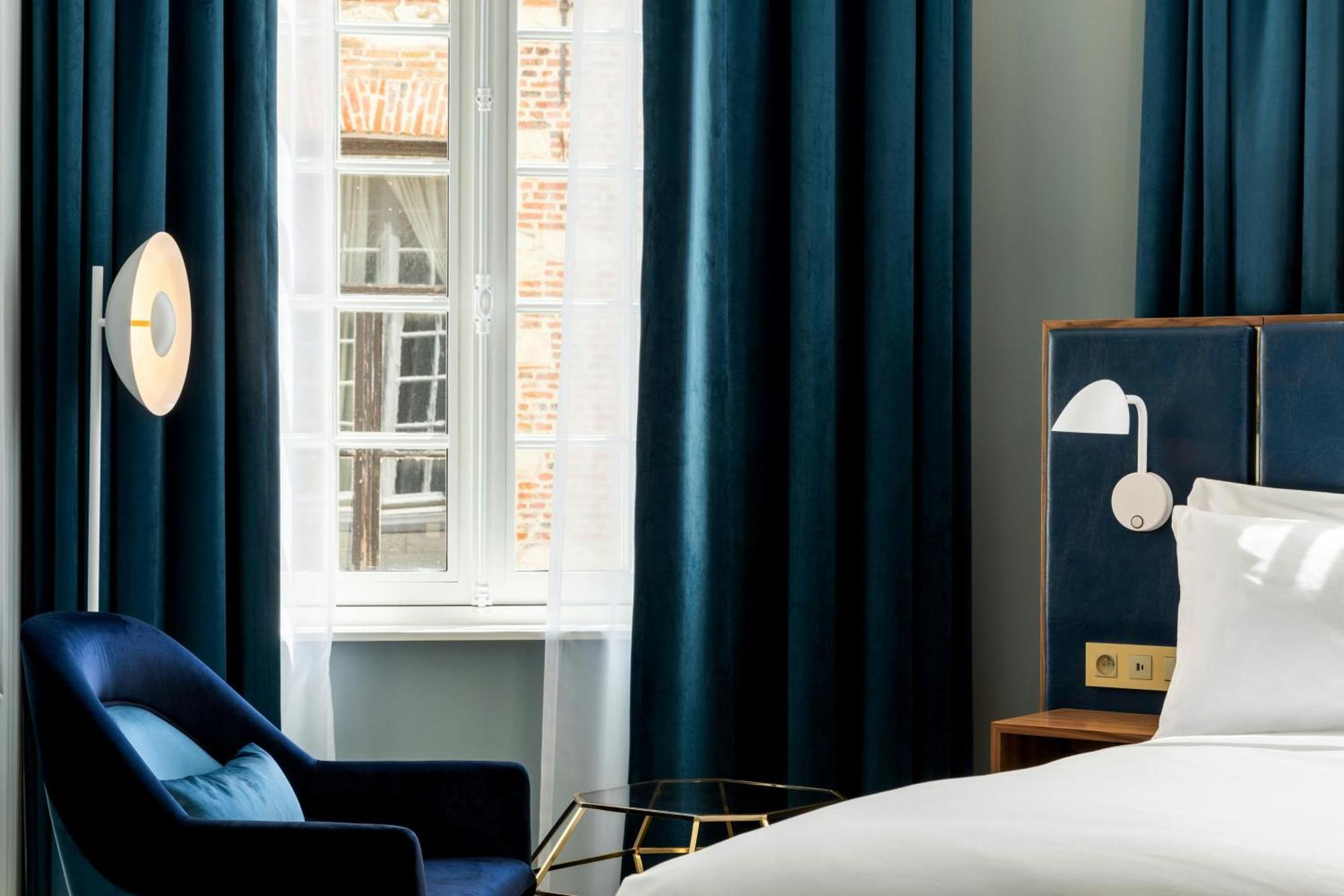 Emerald King Guest Room