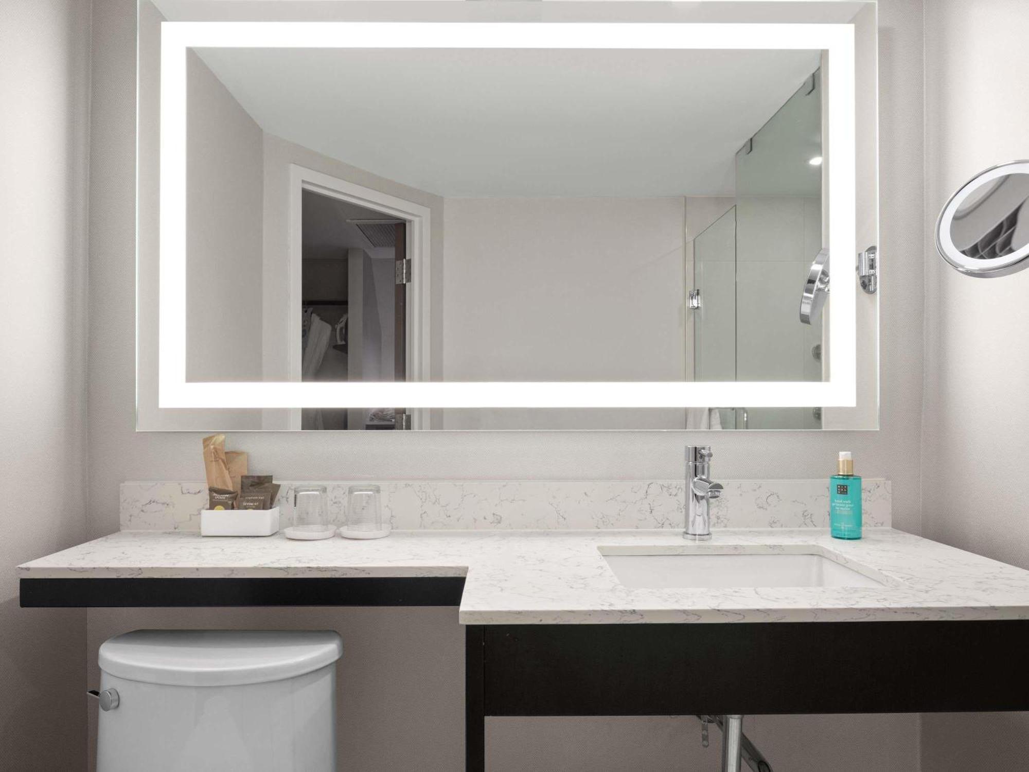 Superior King Room Renovated