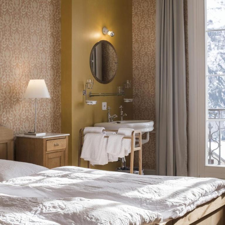 Triple Room Alpine View Shared Shower or WC on the floor