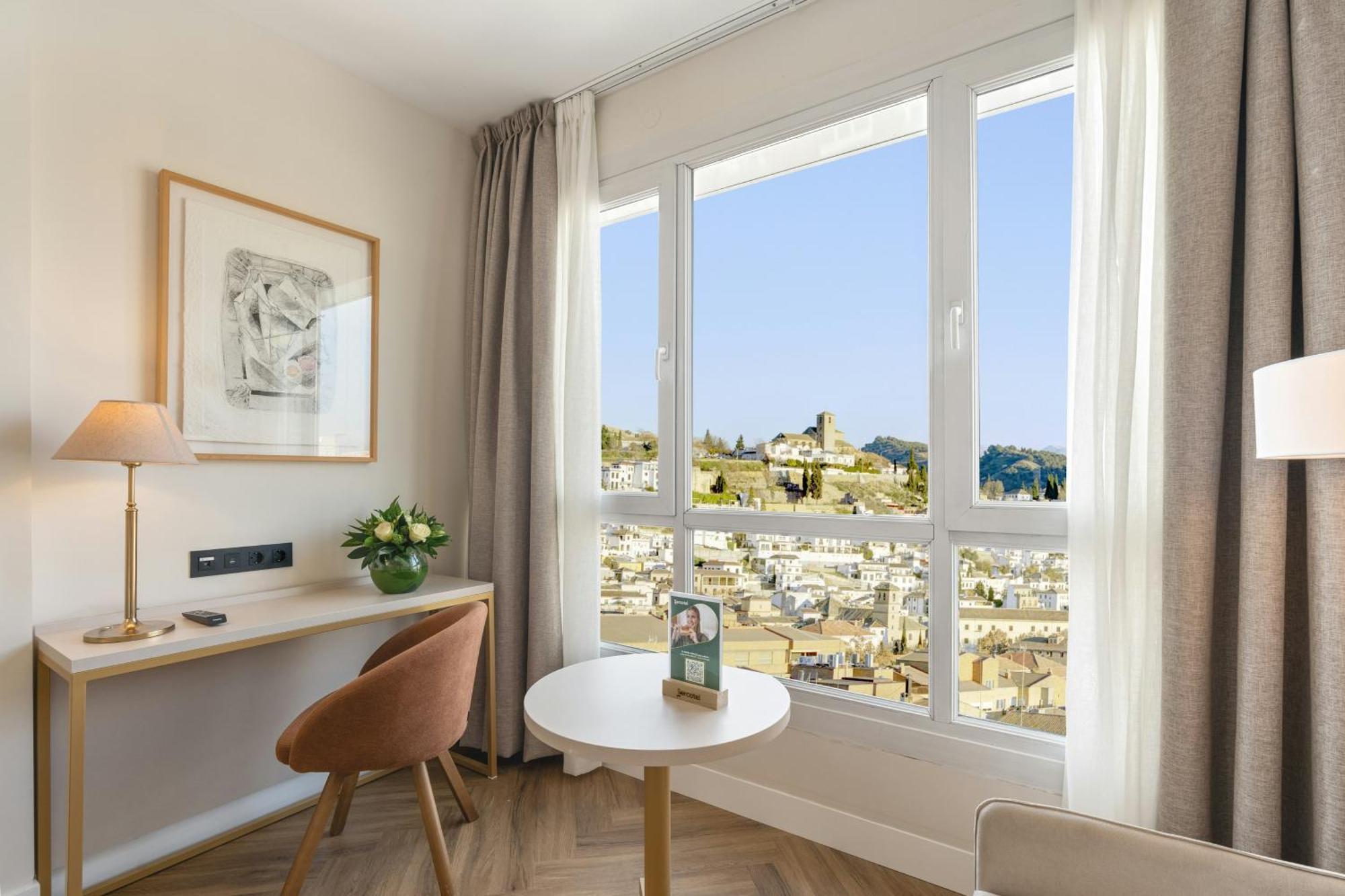 Superior Double or Twin Room City View