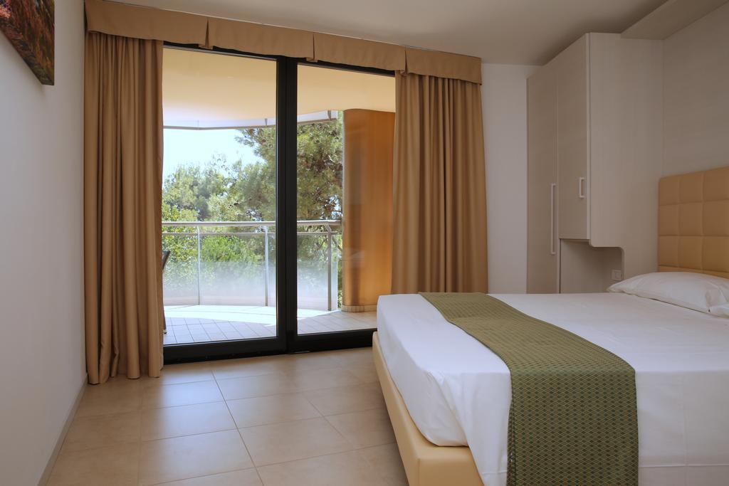One-Bedroom Apartment Terrace