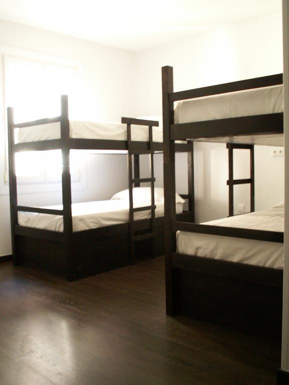Cama en habitación compartida mixta de 4 camas